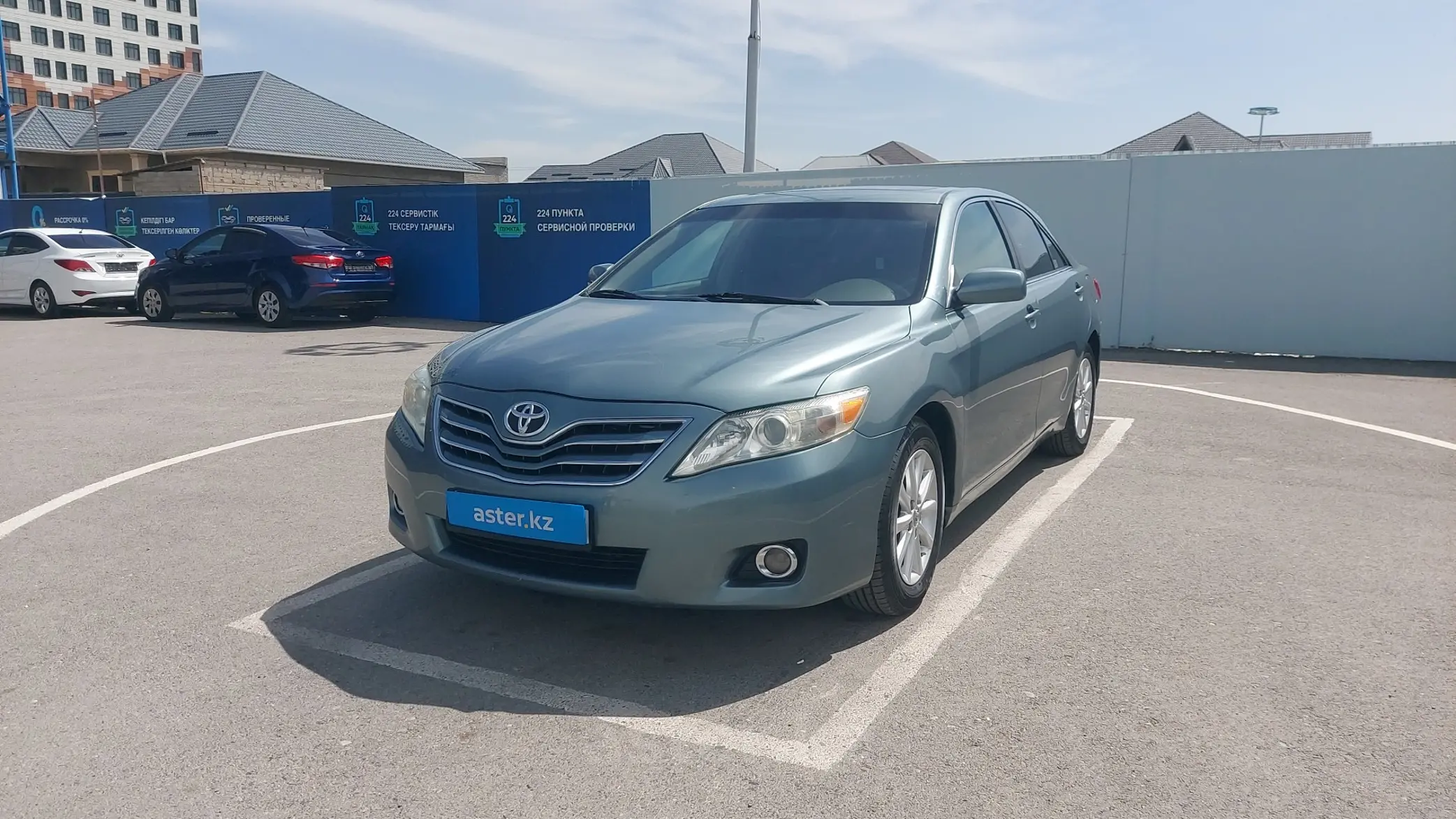 Toyota Camry 2010