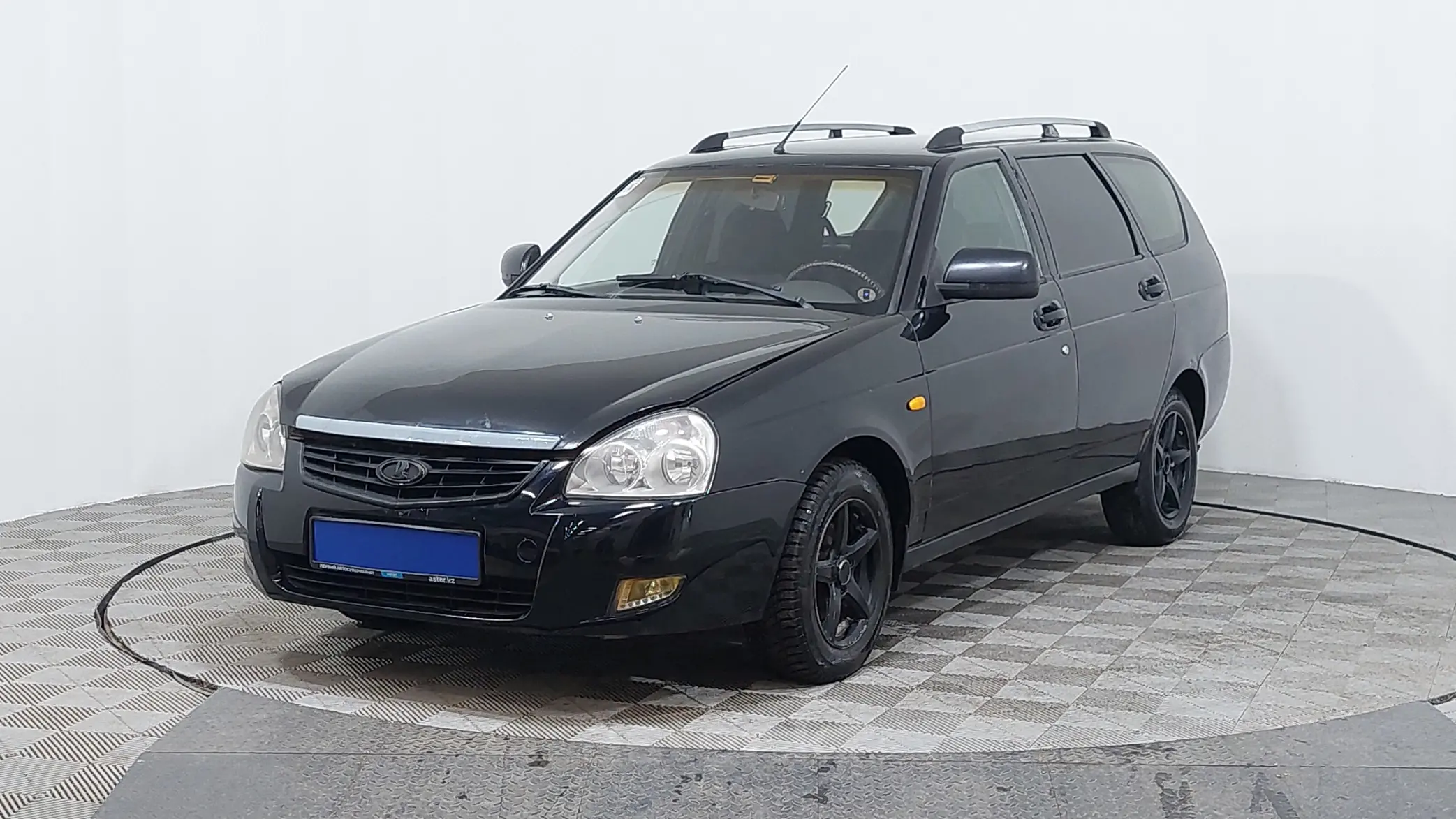 LADA (ВАЗ) Priora 2013