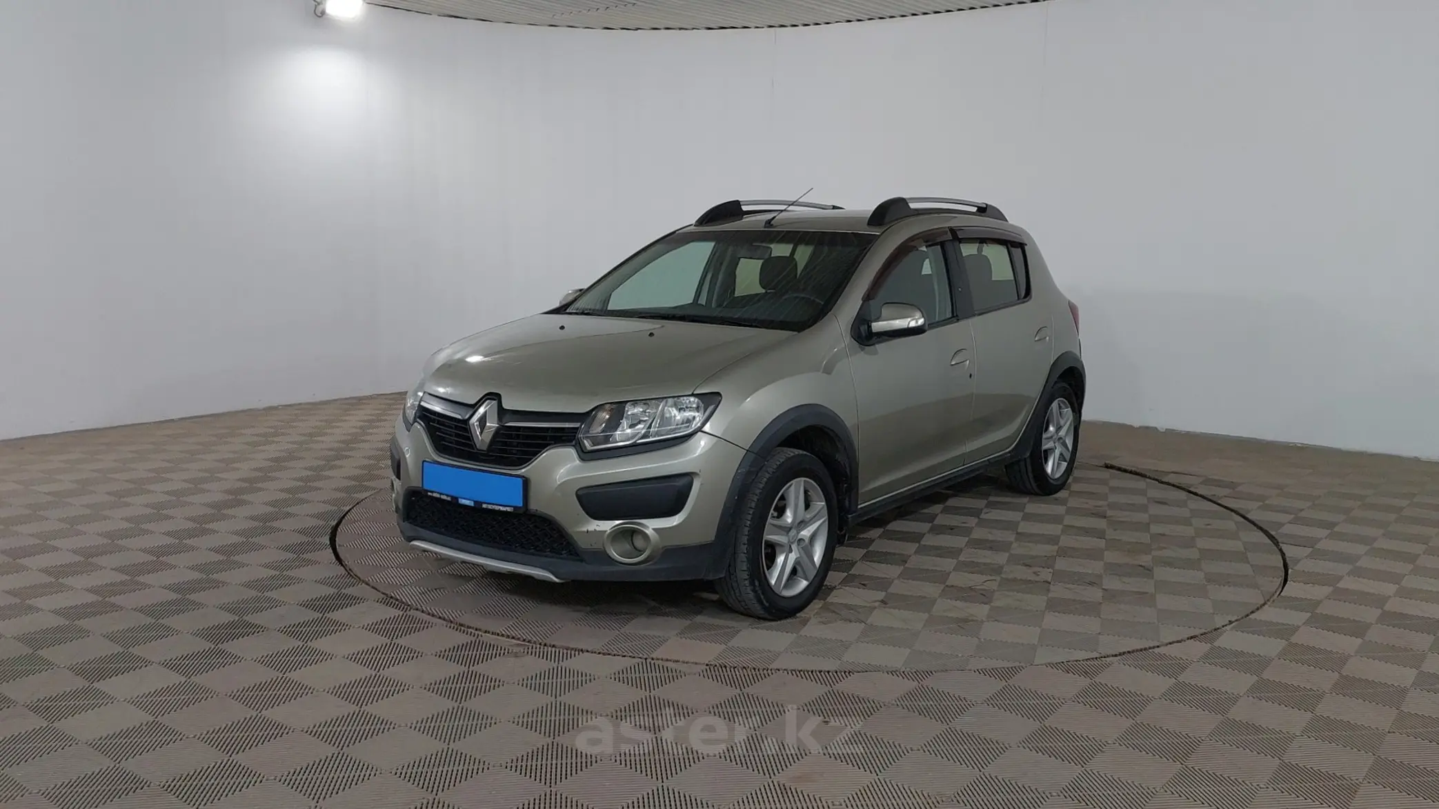 Renault Sandero 2015