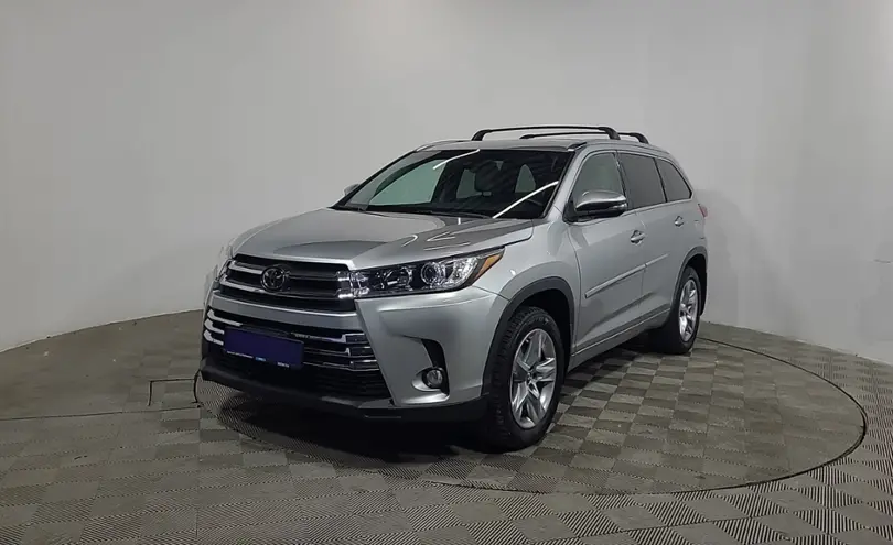 Toyota Highlander 2017 года за 17 950 000 тг. в Алматы