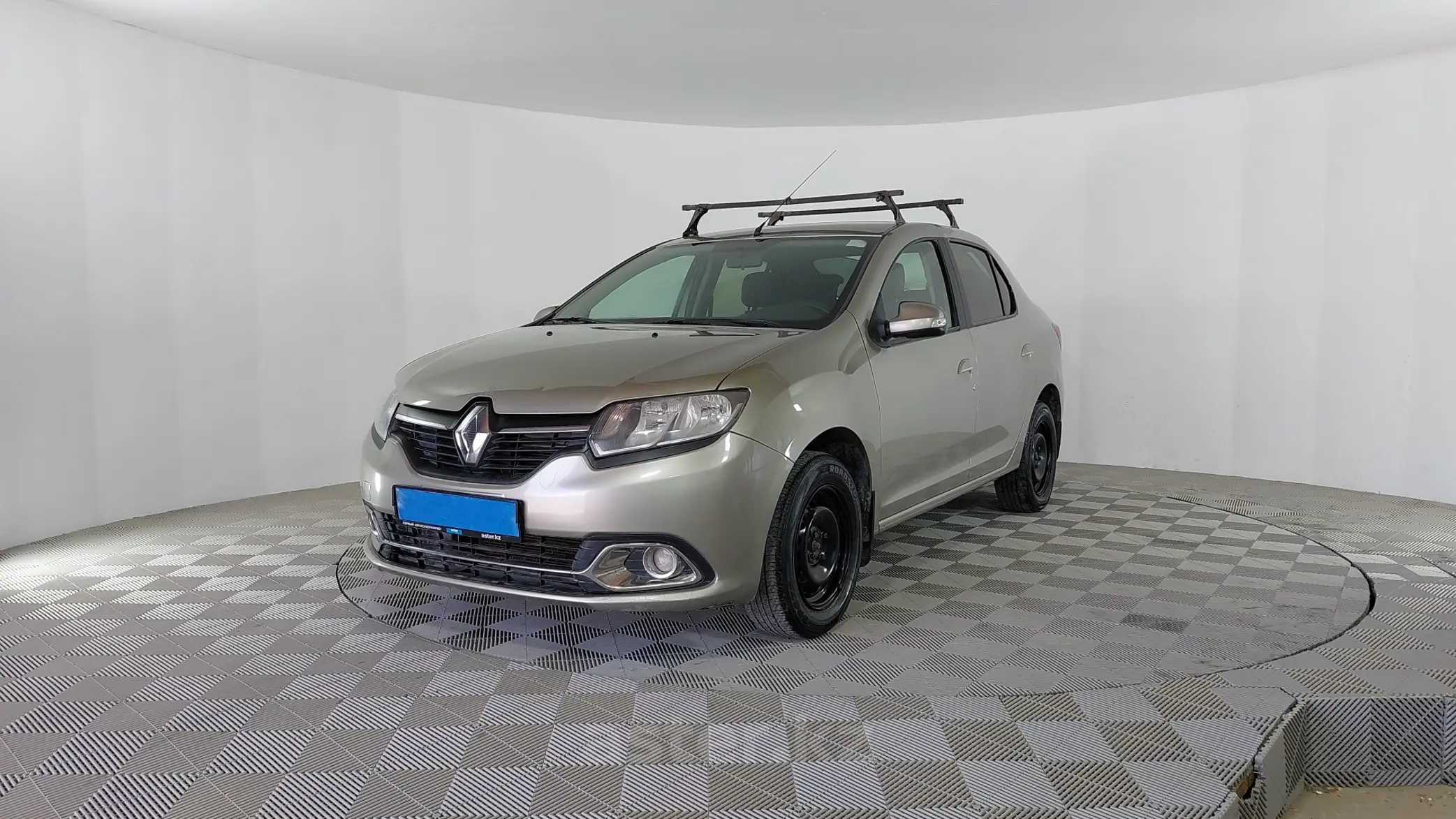 Renault Logan 2015