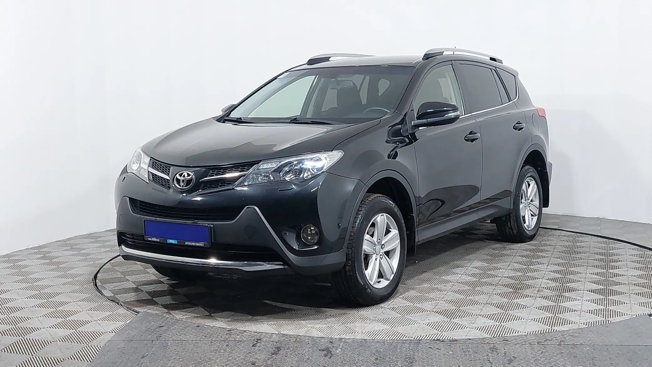 Toyota RAV4 2015