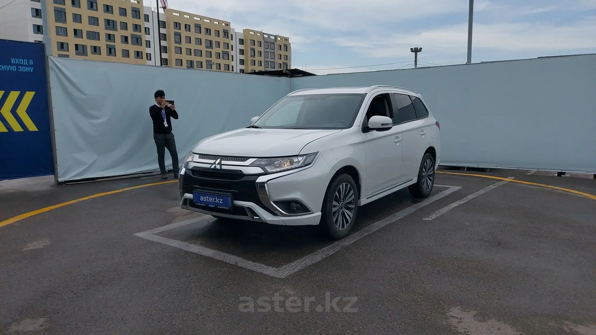 Mitsubishi Outlander 2022