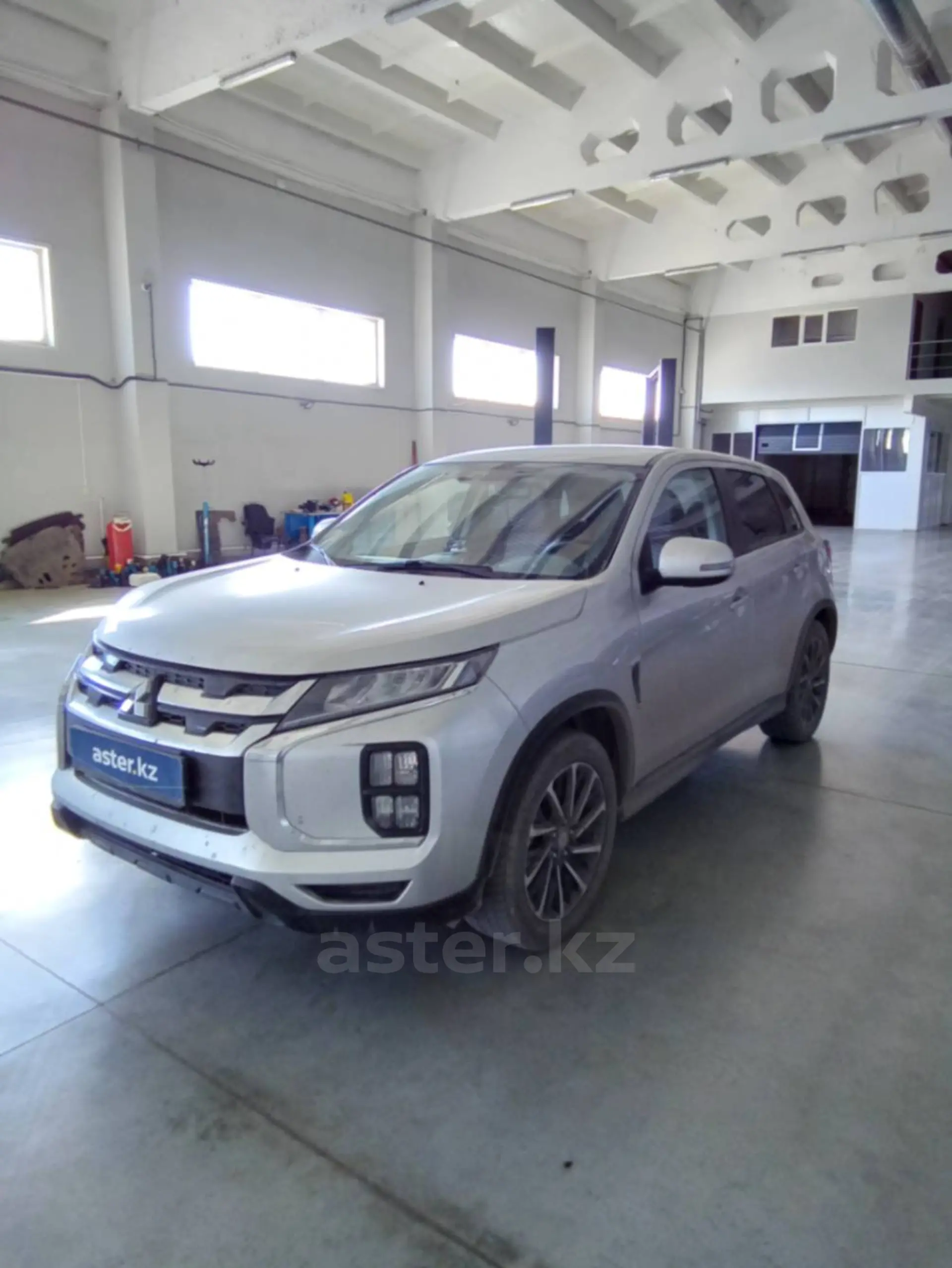 Mitsubishi Outlander 2021