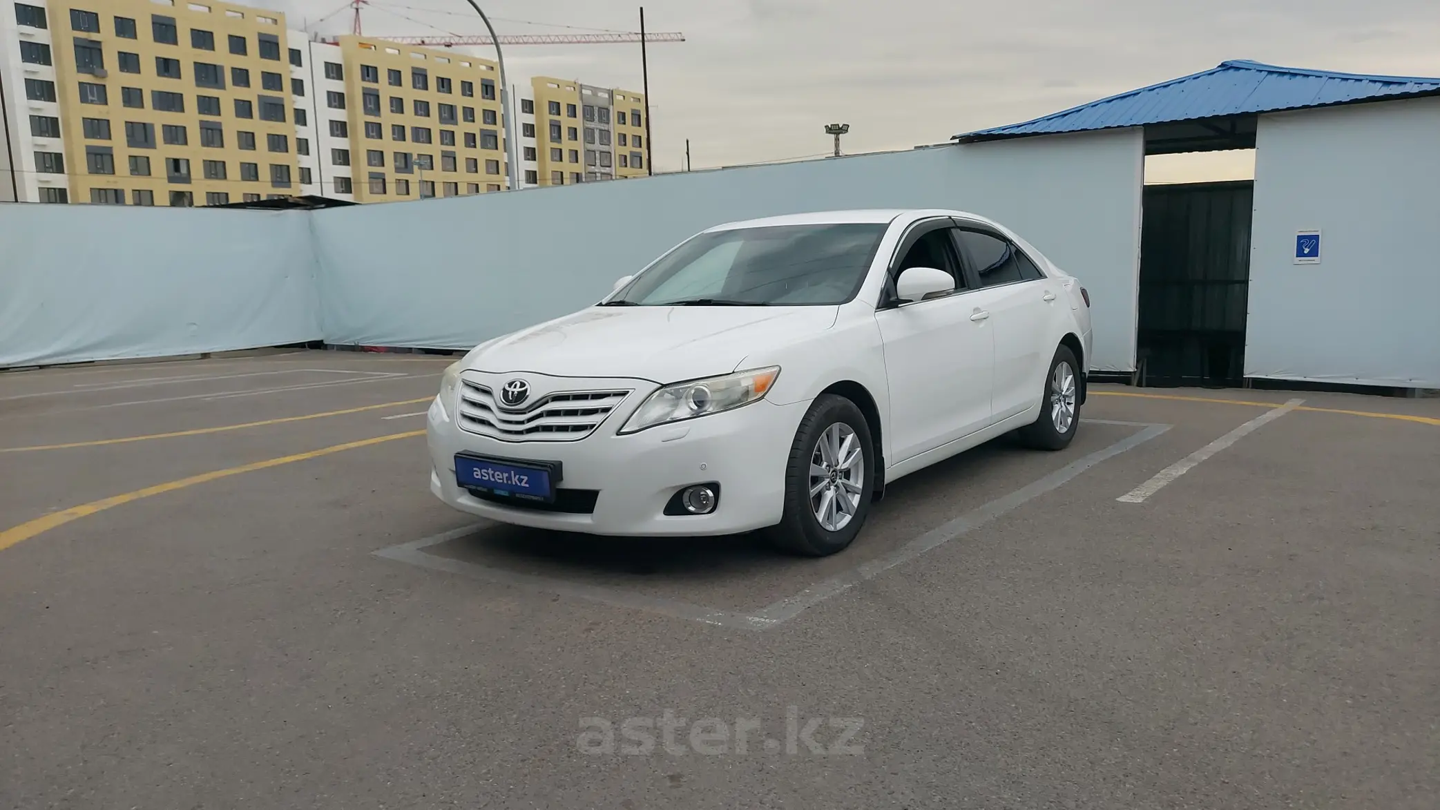 Toyota Camry 2011