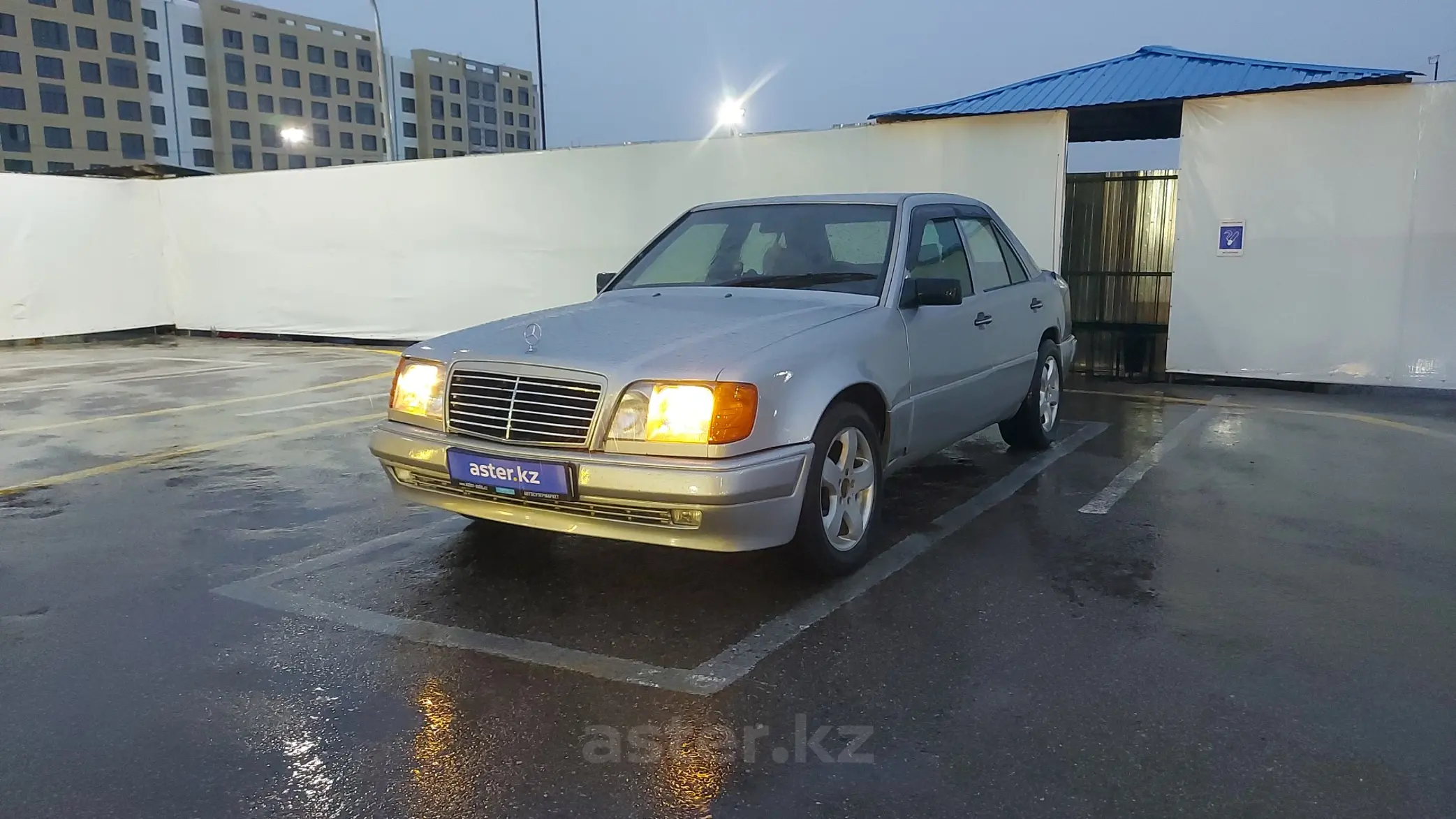 Mercedes-Benz E-Класс 1995