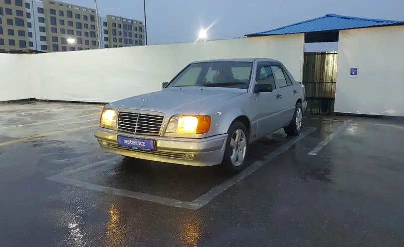 Mercedes-Benz E-Класс 1995 года за 2 000 000 тг. в Алматы