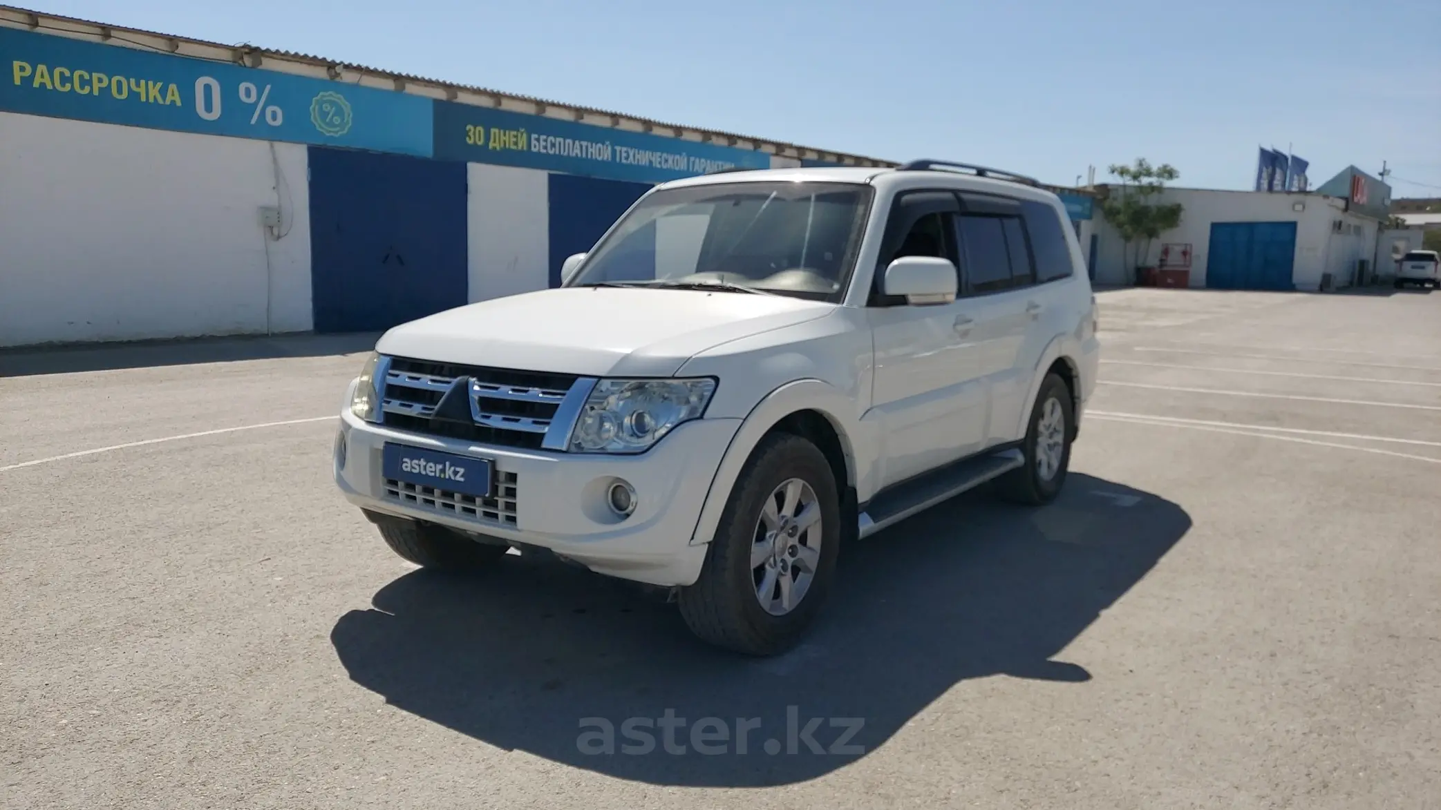 Mitsubishi Pajero 2011