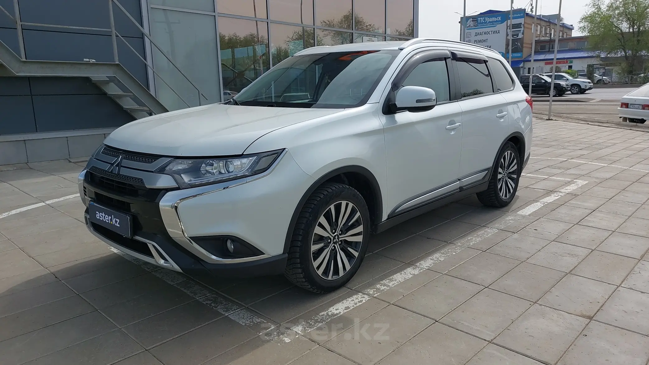 Mitsubishi Outlander 2018