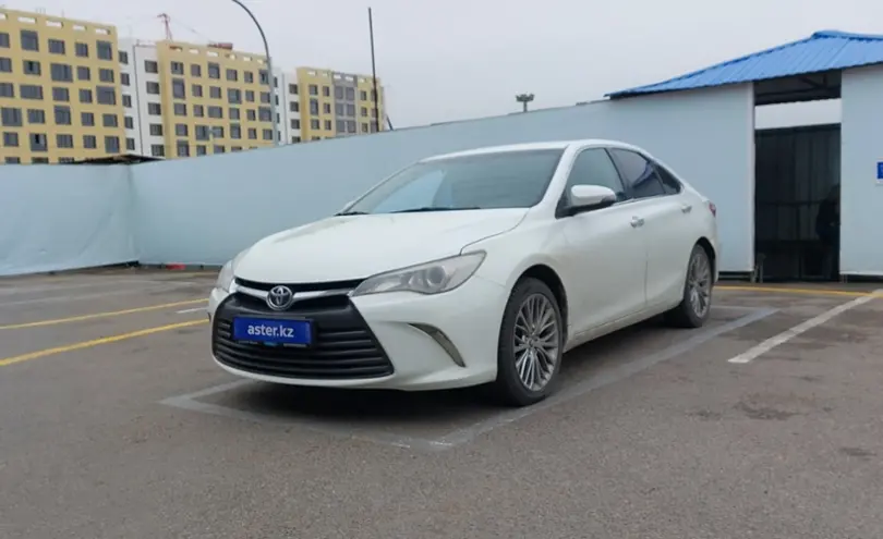 Toyota Camry 2016 года за 7 000 000 тг. в Алматы