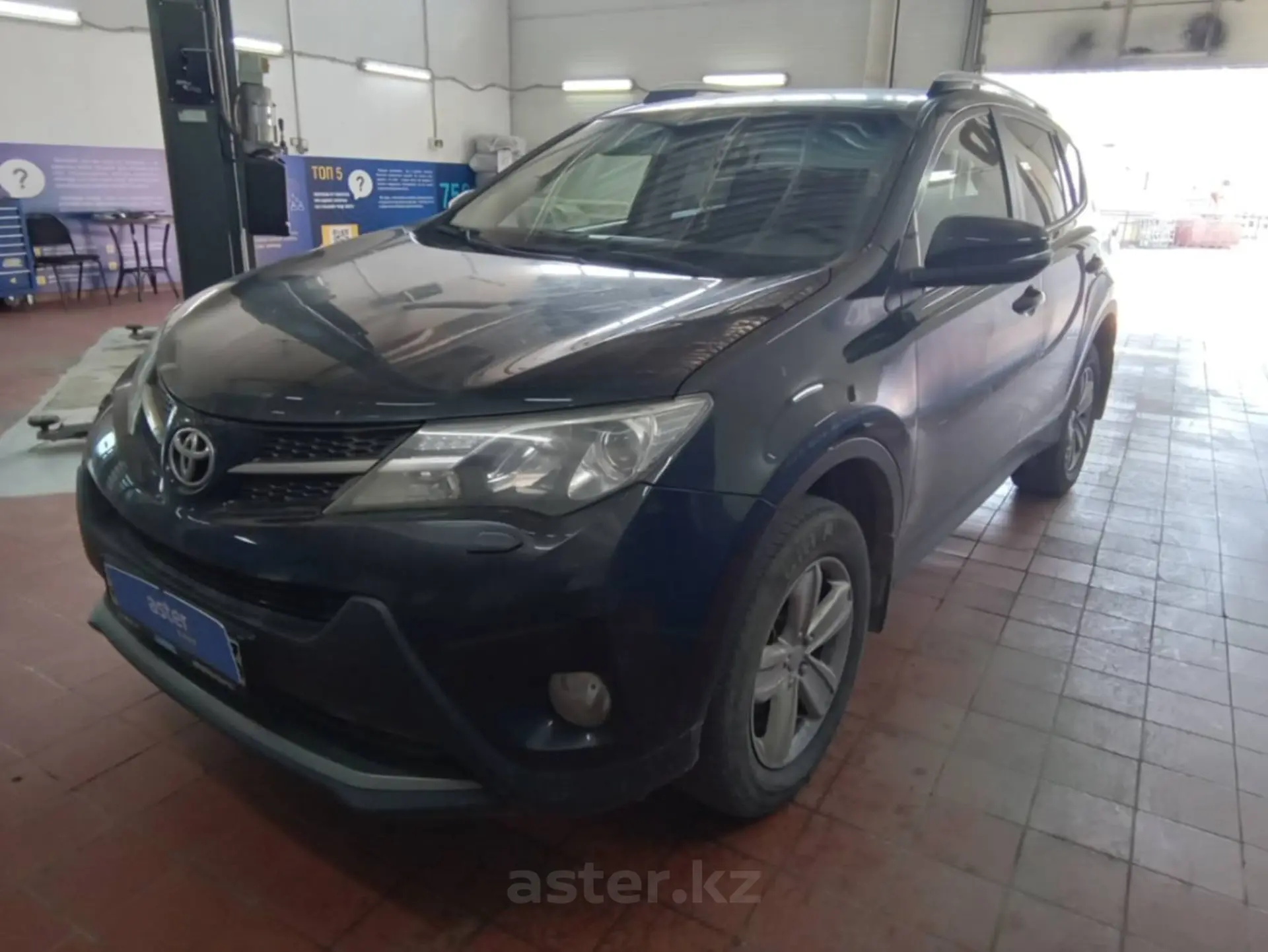 Toyota RAV4 2015