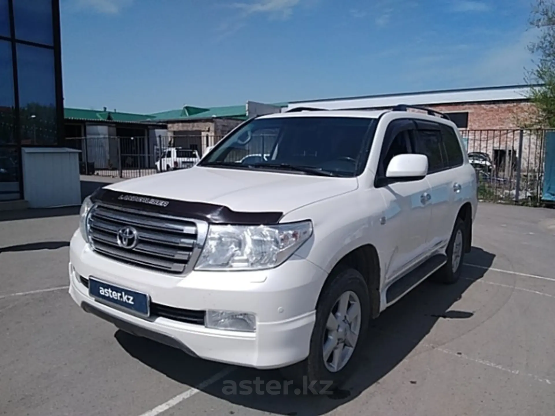 Toyota Land Cruiser 2010