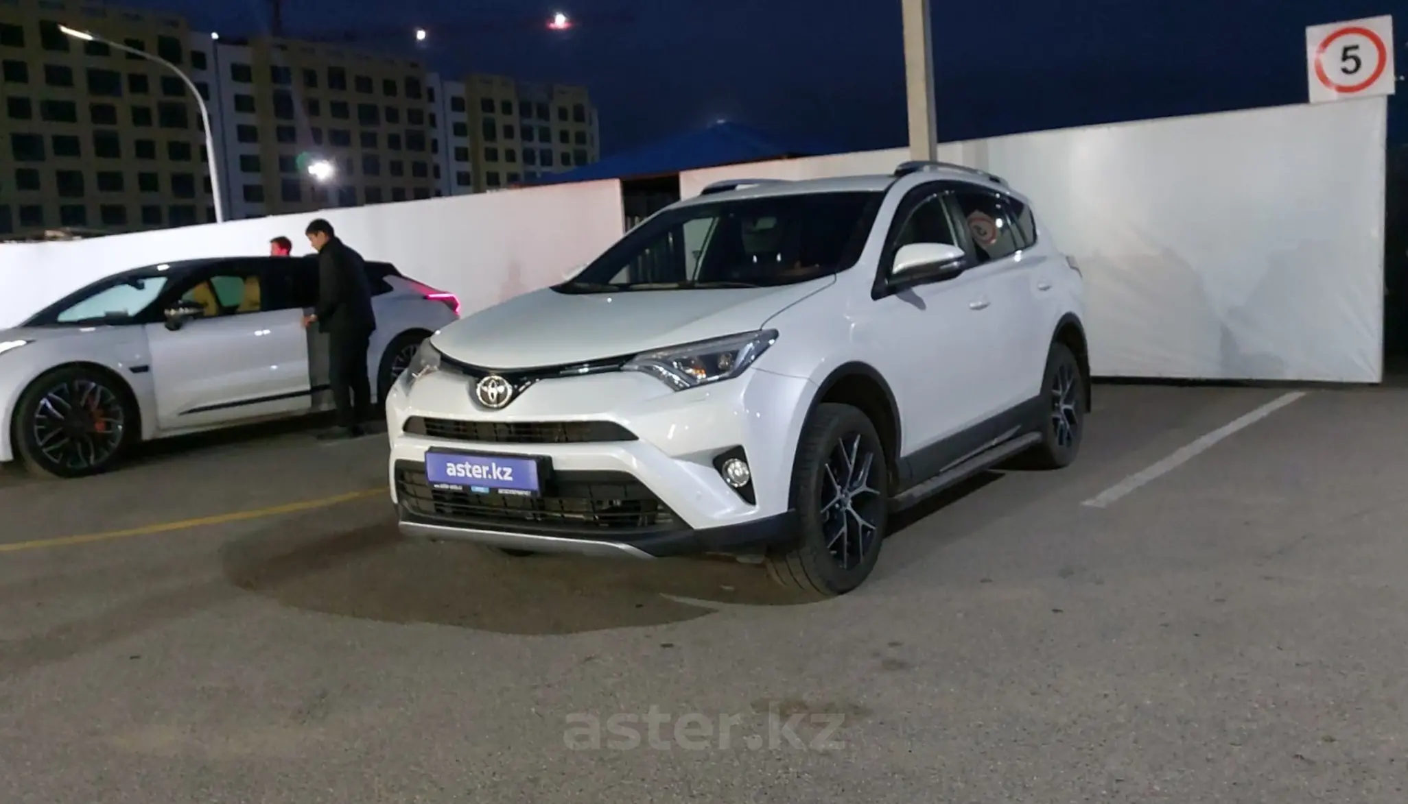 Toyota RAV4 2019