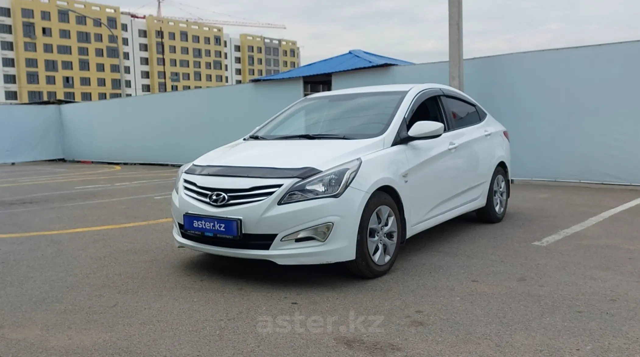 Hyundai Accent 2015