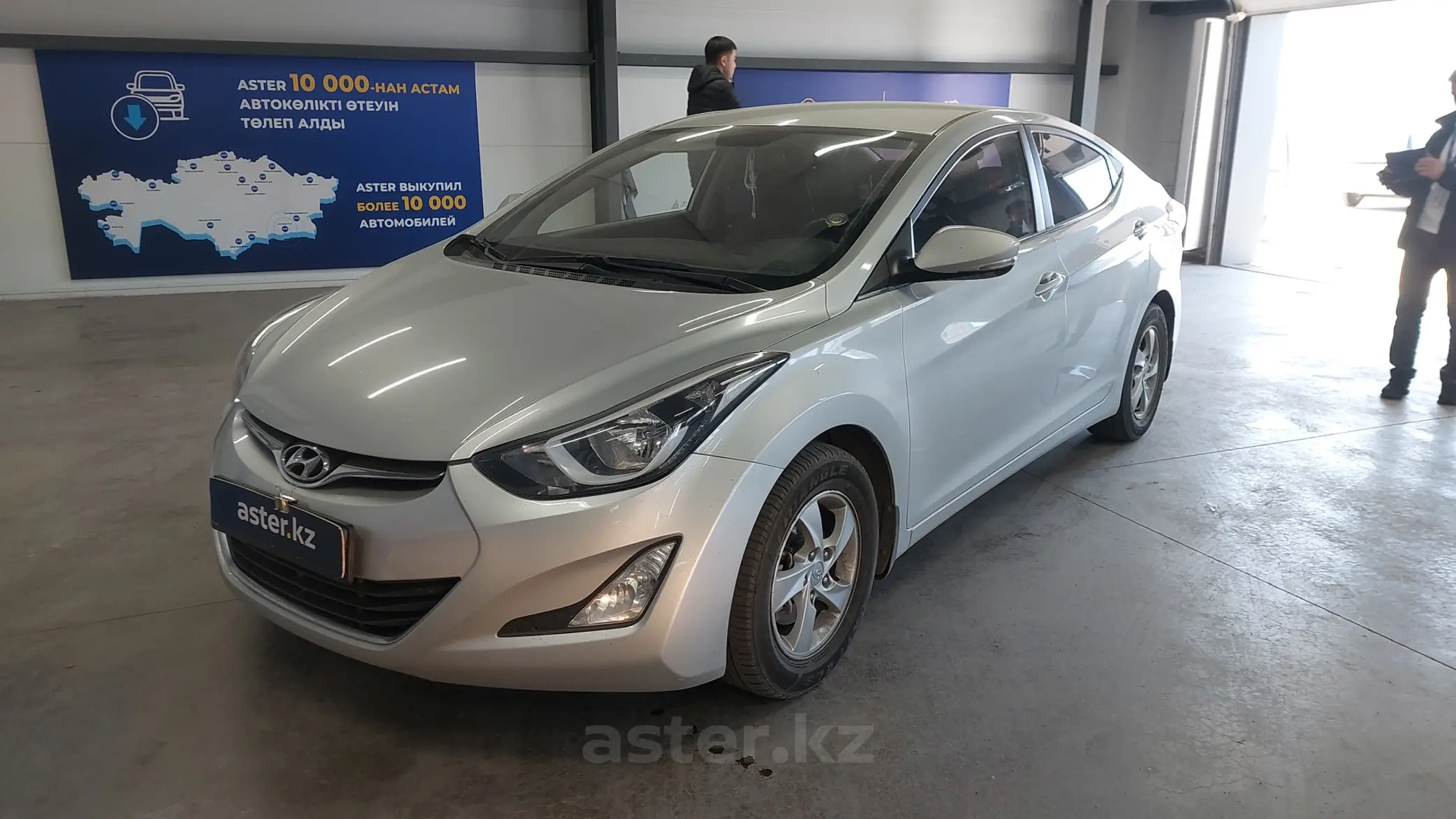 Hyundai Elantra 2014