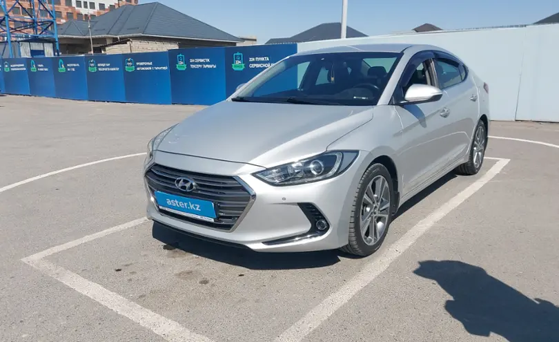 Hyundai Elantra 2018 года за 10 000 000 тг. в Шымкент