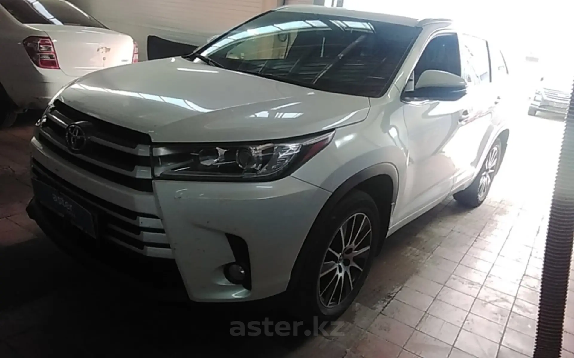 Toyota Highlander 2019