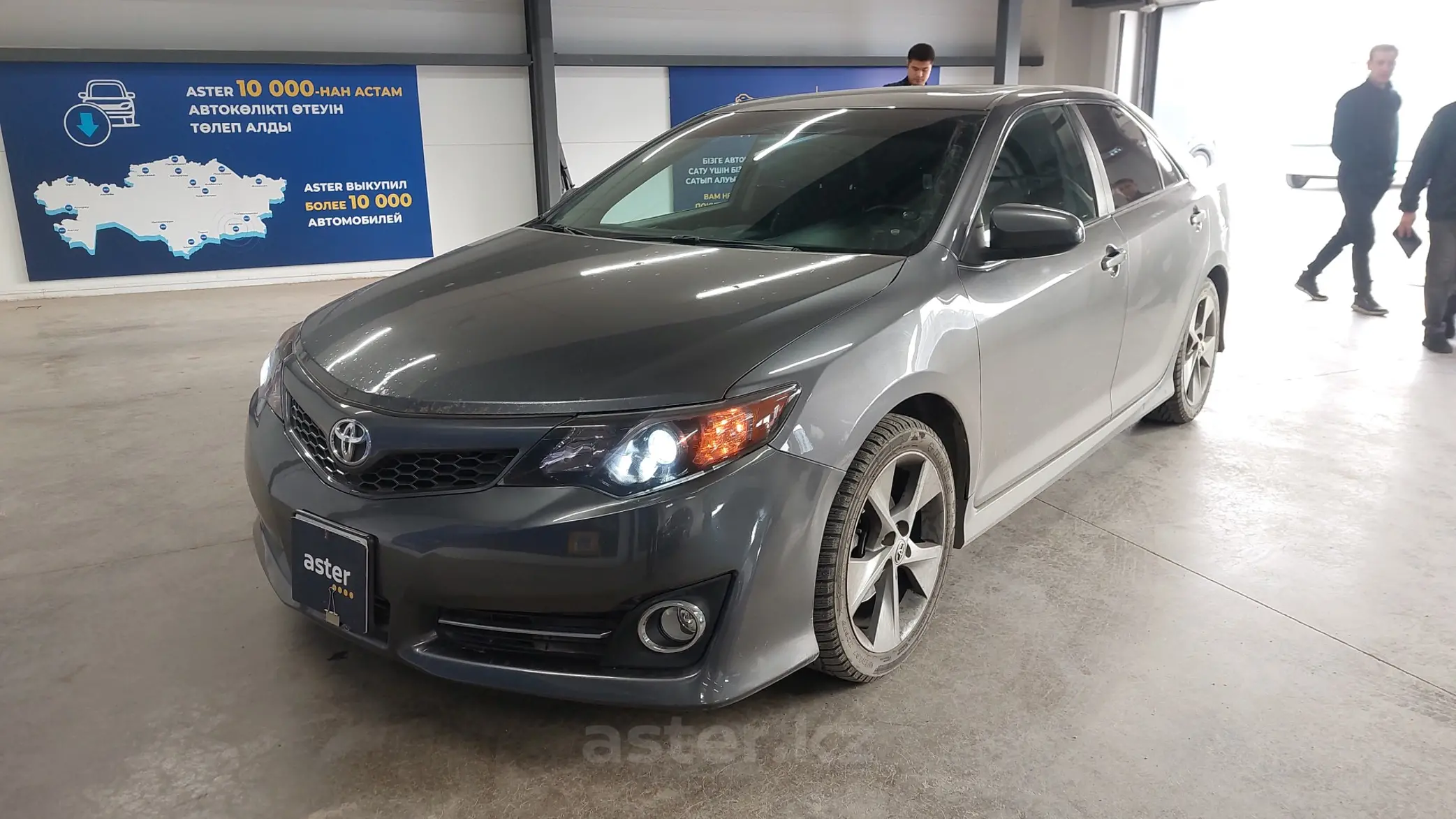 Toyota Camry 2013