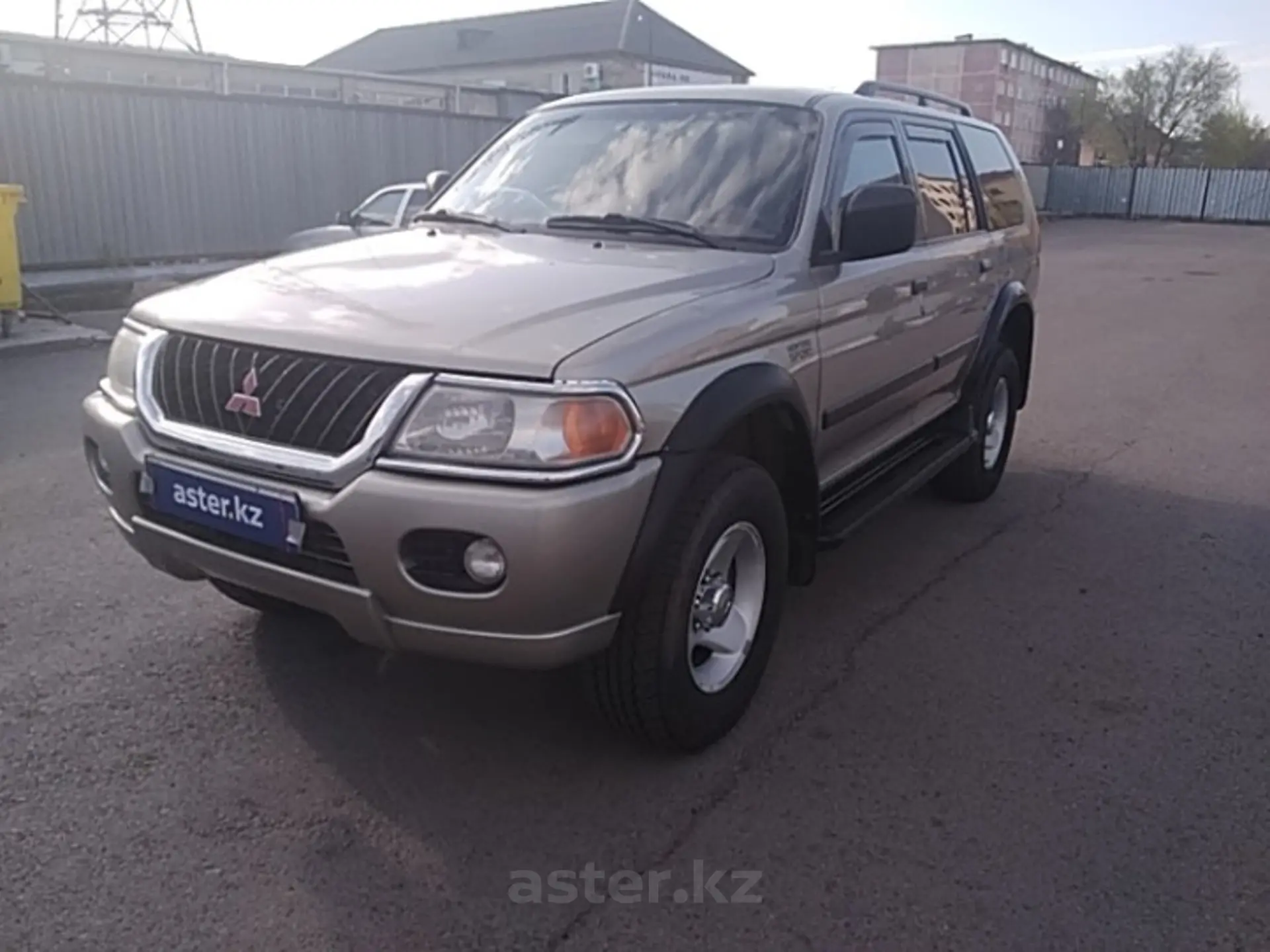 Mitsubishi Montero Sport 2001