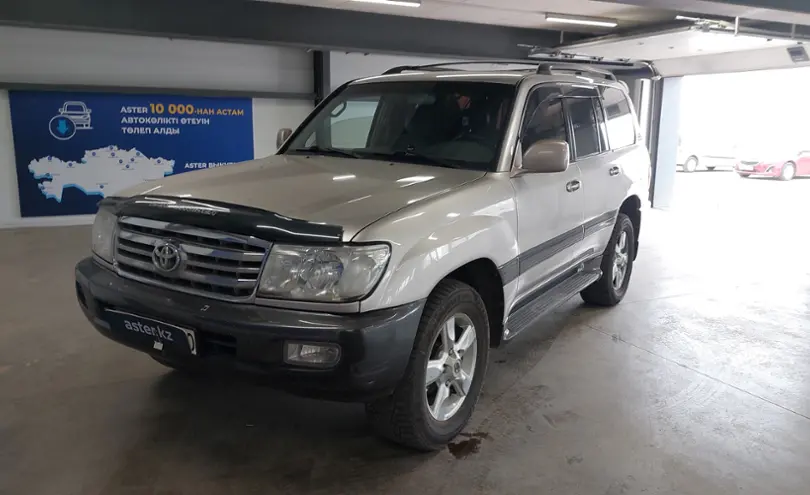 Toyota Land Cruiser 2002 года за 8 000 000 тг. в Астана