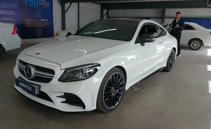 Mercedes-Benz C-Класс AMG 2018 года за 28 000 000 тг. в Астана