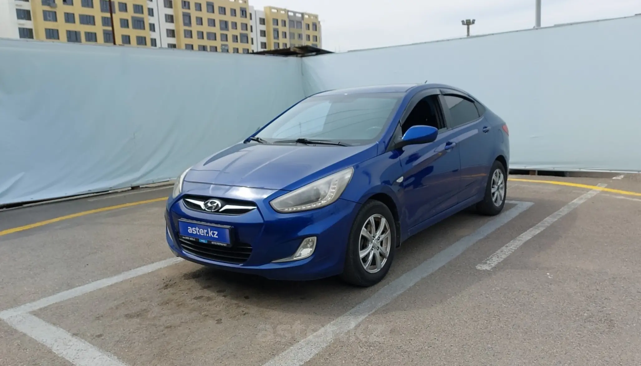 Hyundai Accent 2013