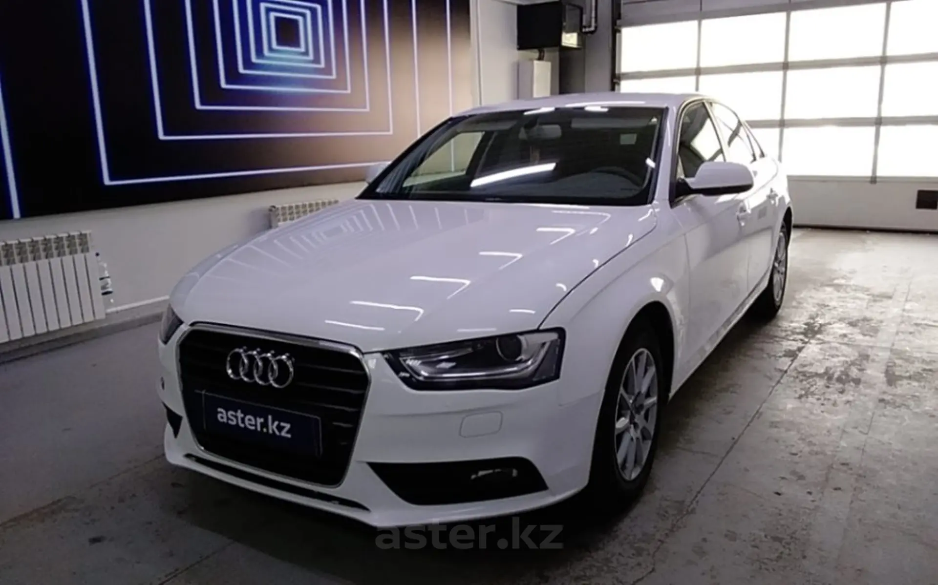 Audi A4 2014