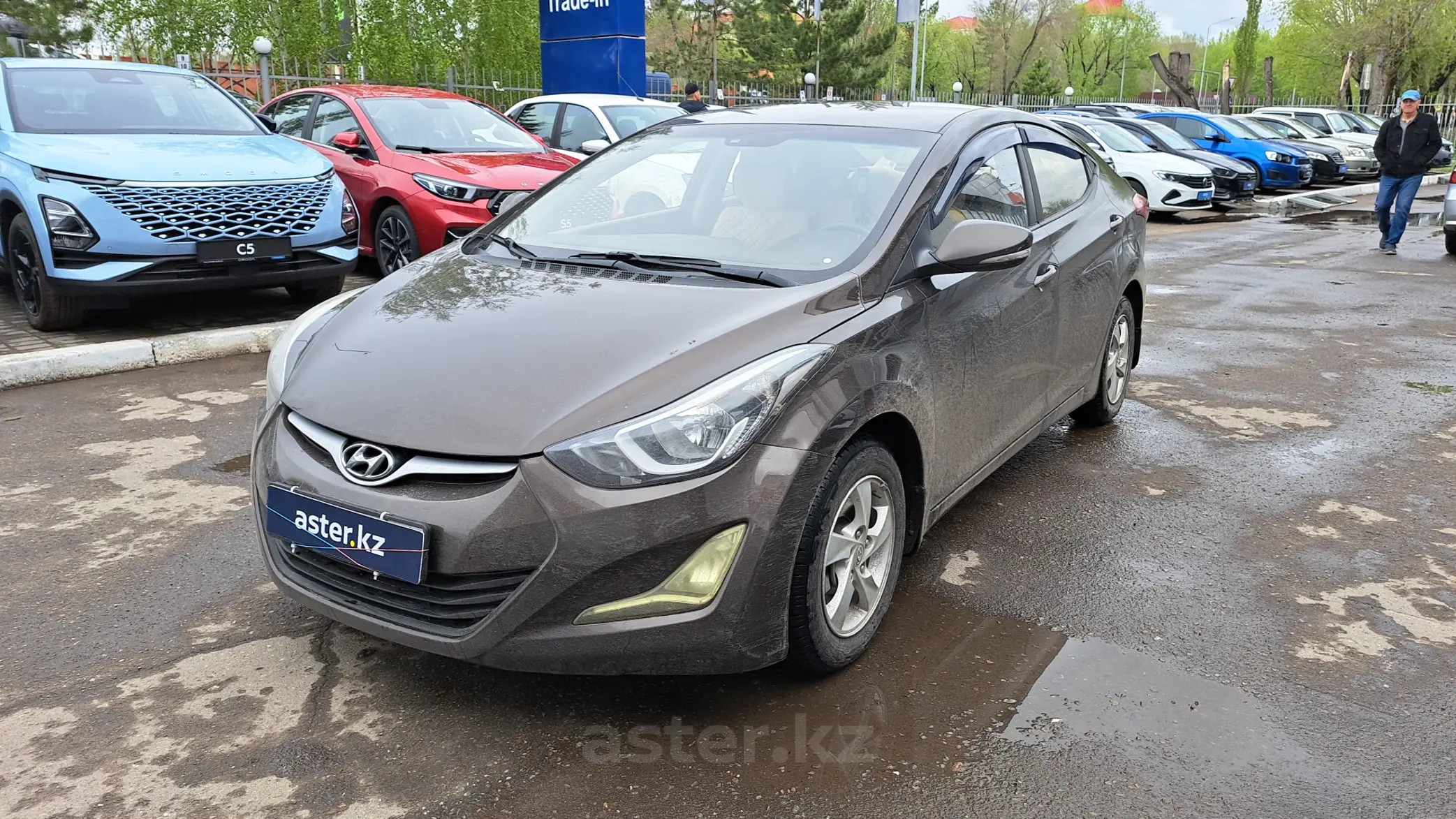 Hyundai Elantra 2013