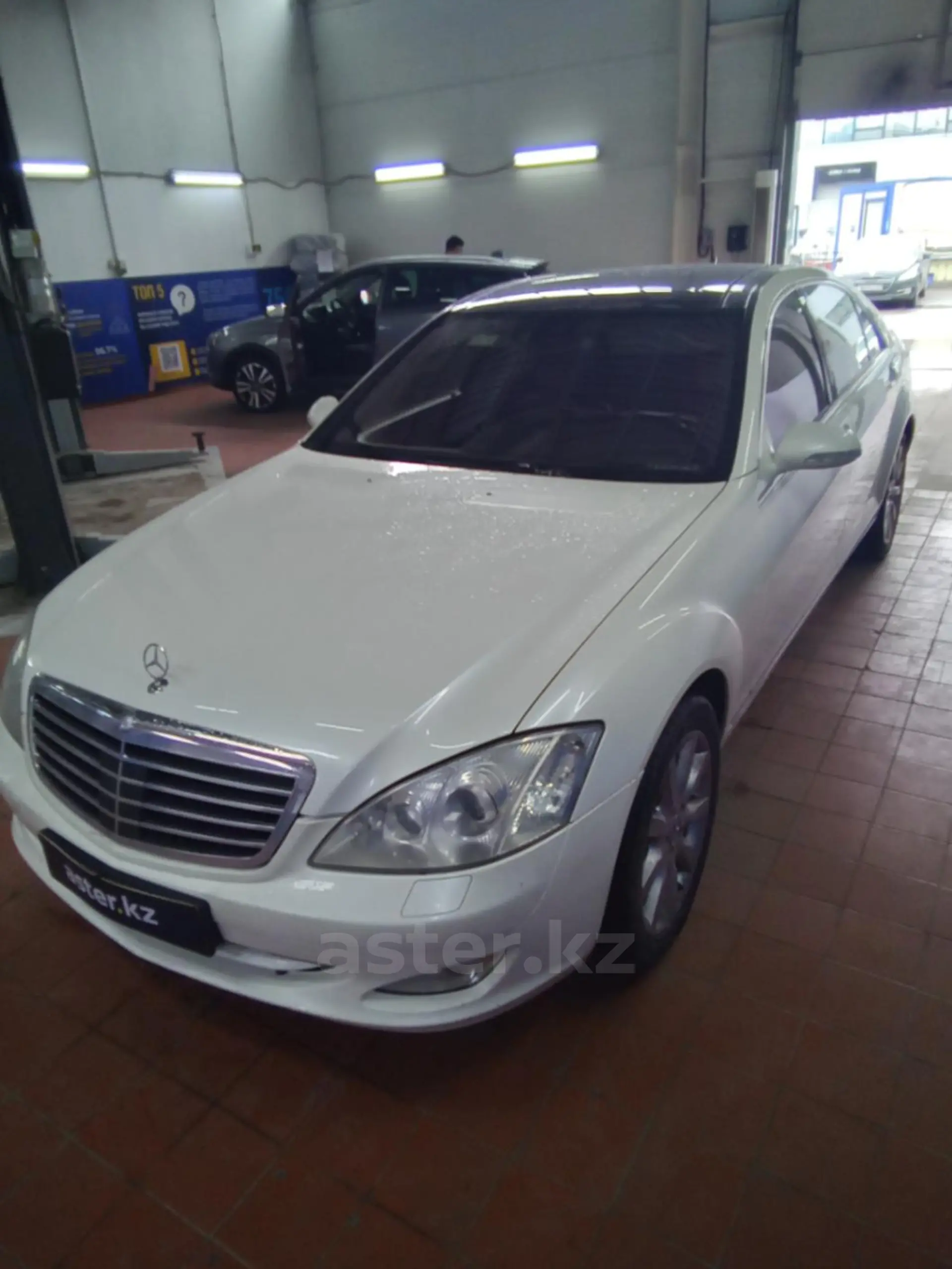 Mercedes-Benz S-Класс 2007