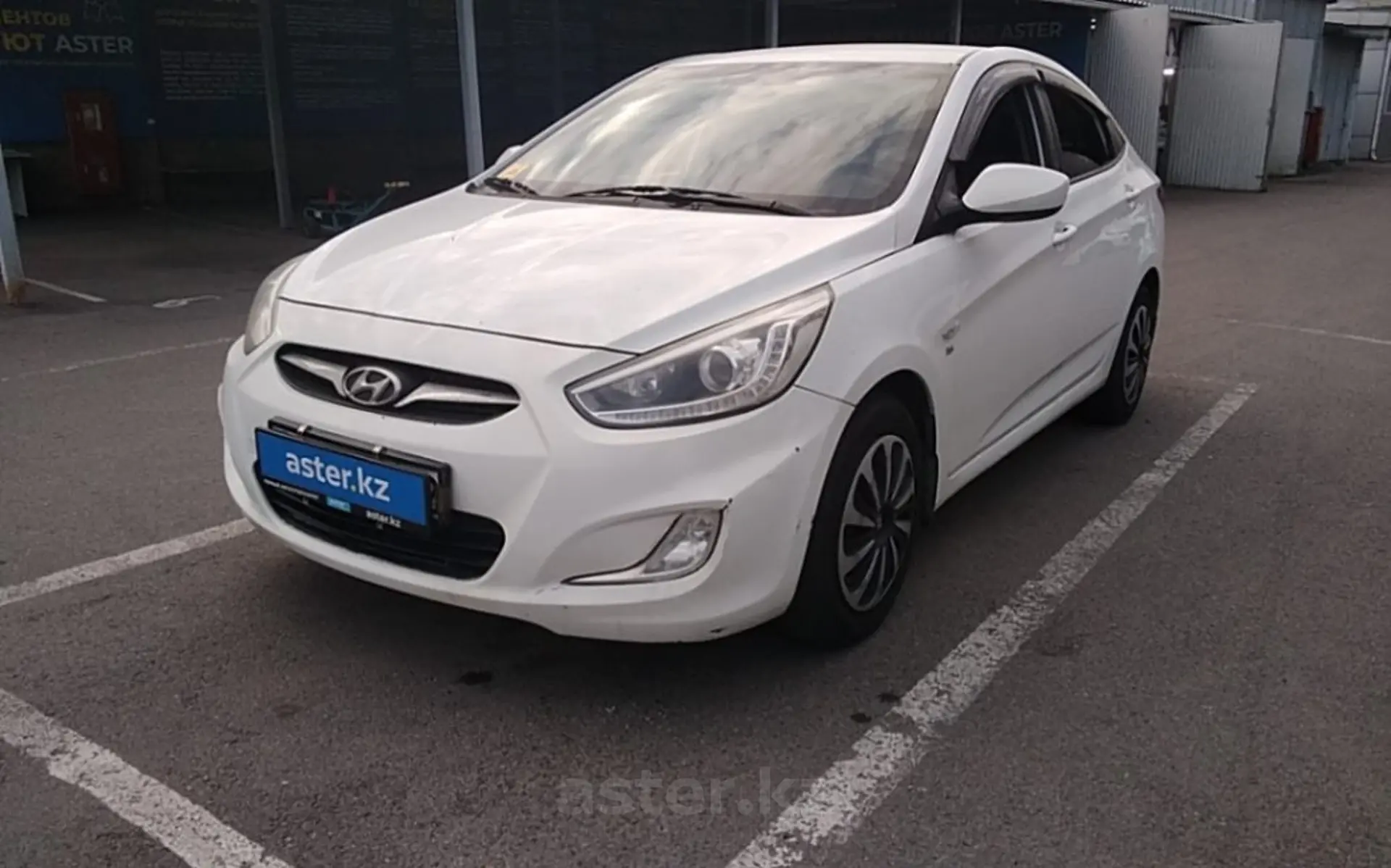 Hyundai Accent 2014