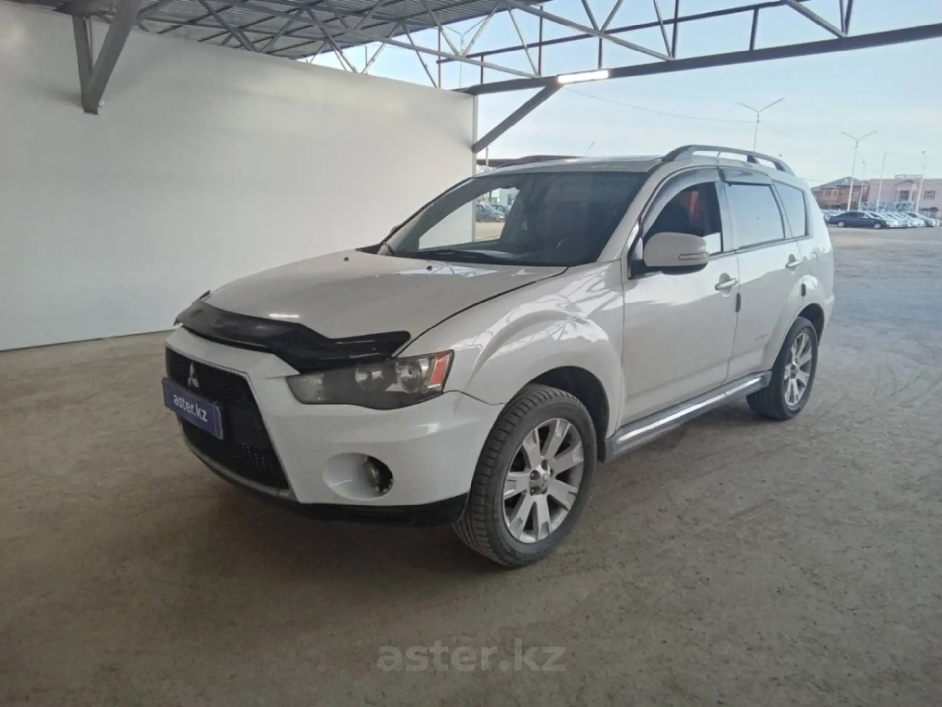 Mitsubishi Outlander 2010