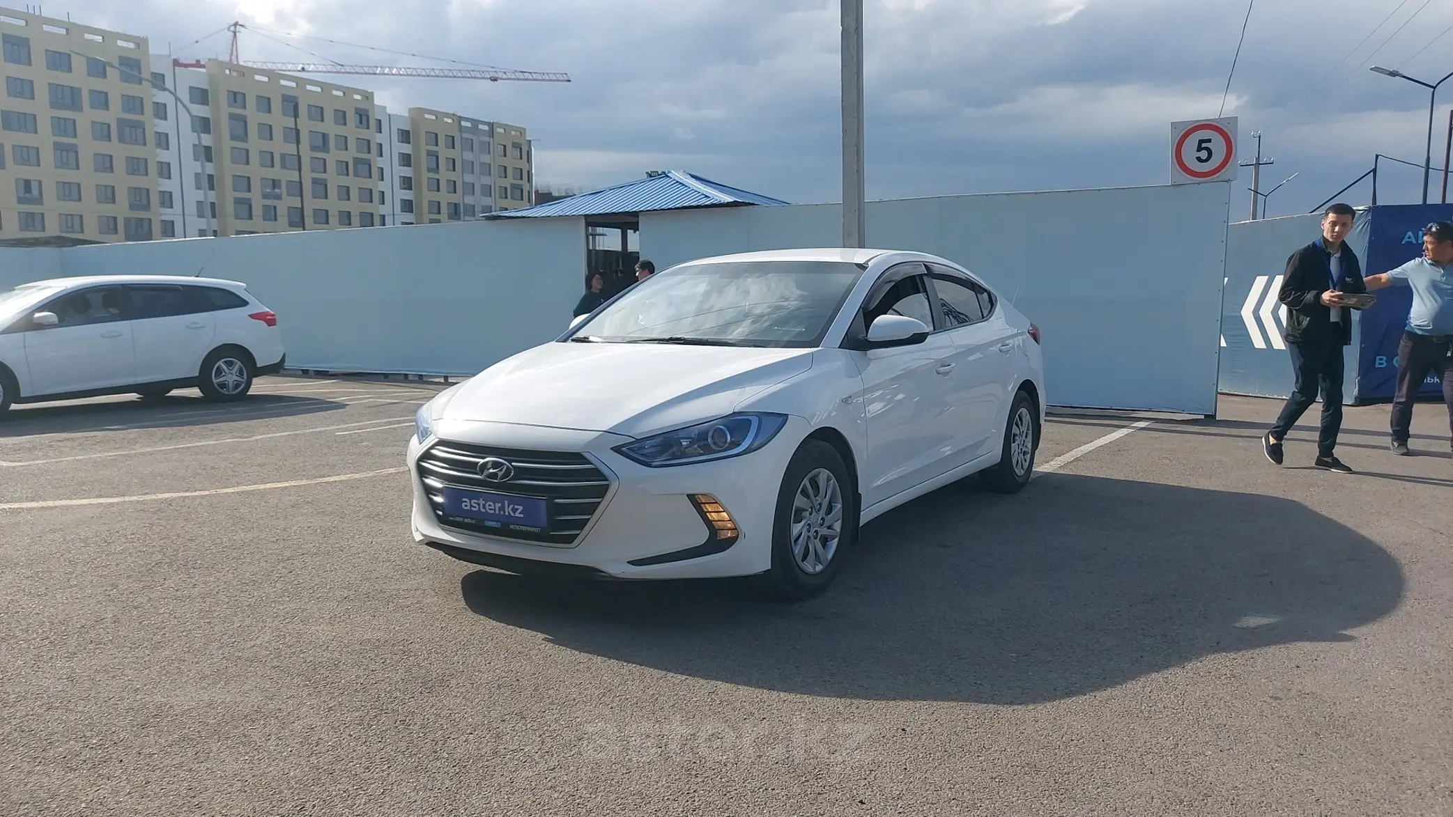 Hyundai Elantra 2018