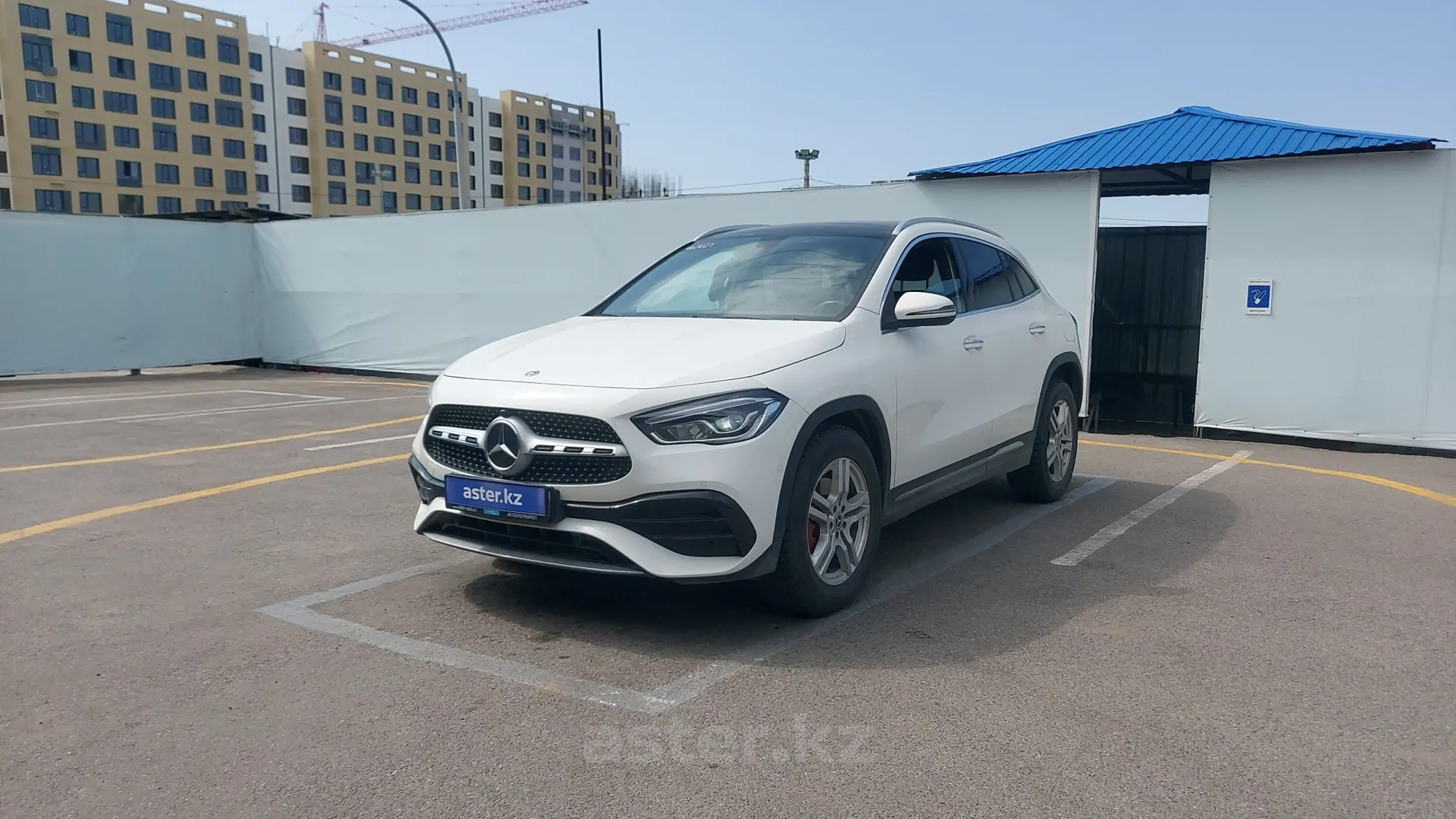 Mercedes-Benz GLA 2021