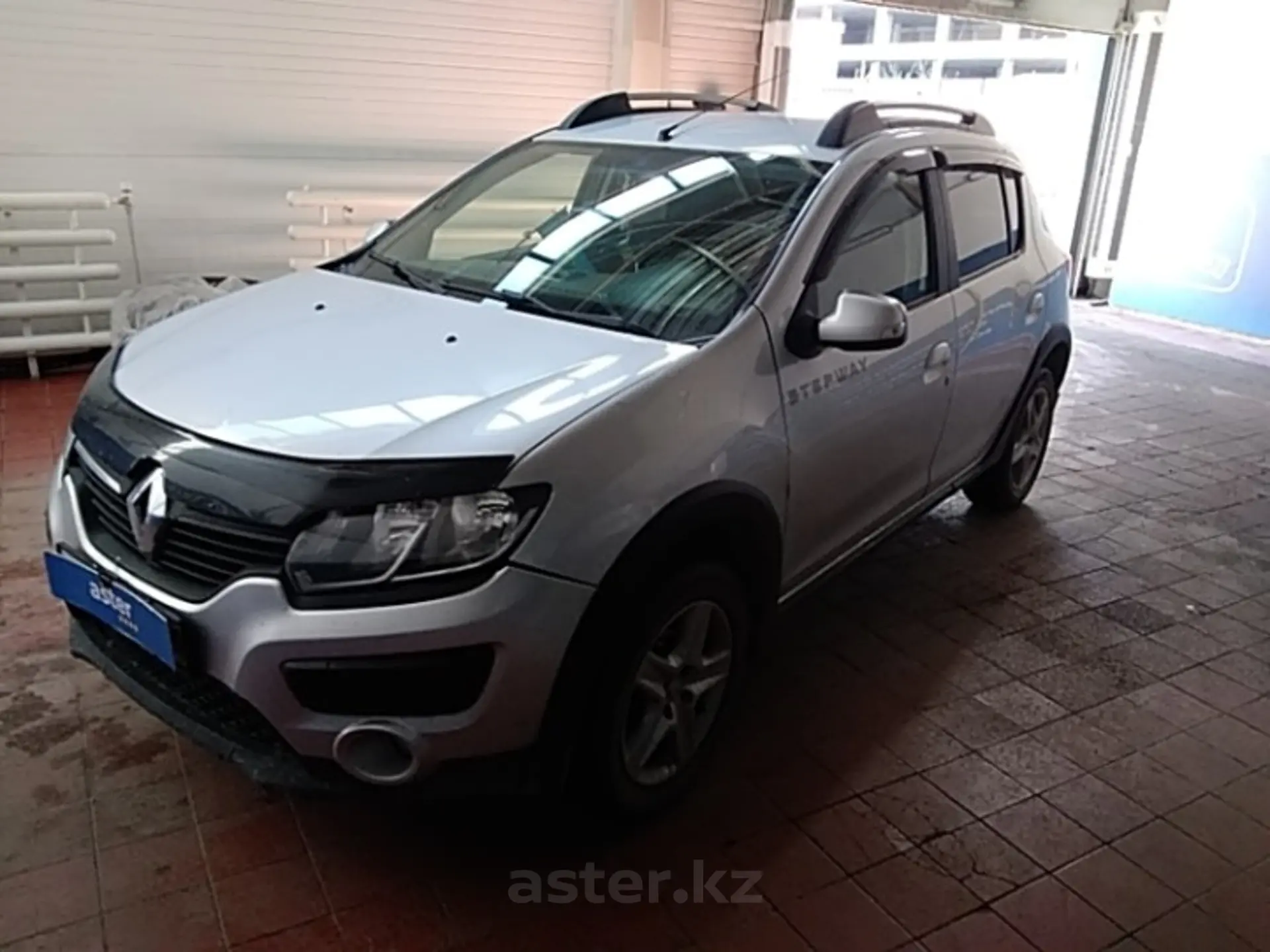 Renault Sandero 2015