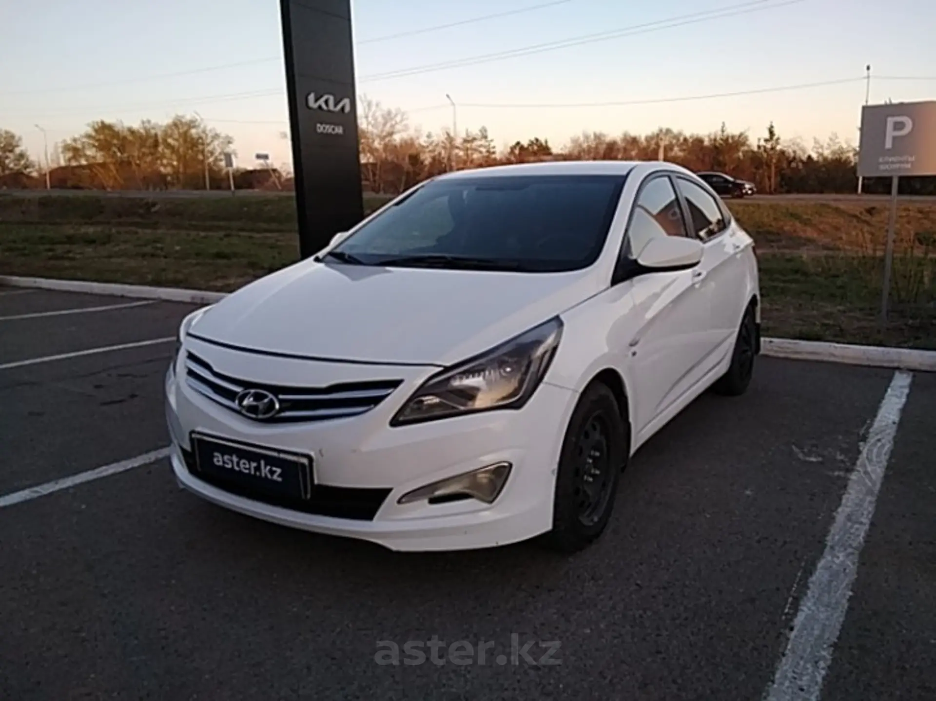 Hyundai Accent 2015