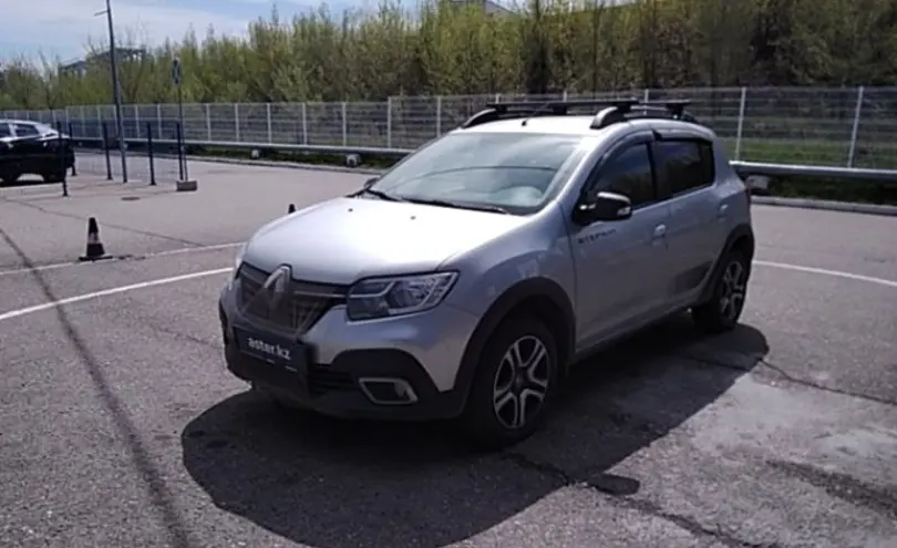 Renault Sandero 2022 года за 7 500 000 тг. в Усть-Каменогорск