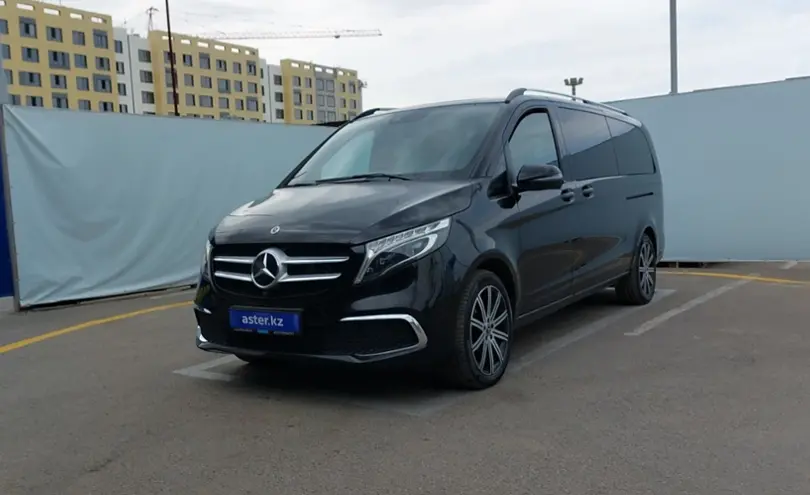 Mercedes-Benz V-Класс 2021 года за 33 000 000 тг. в Алматы