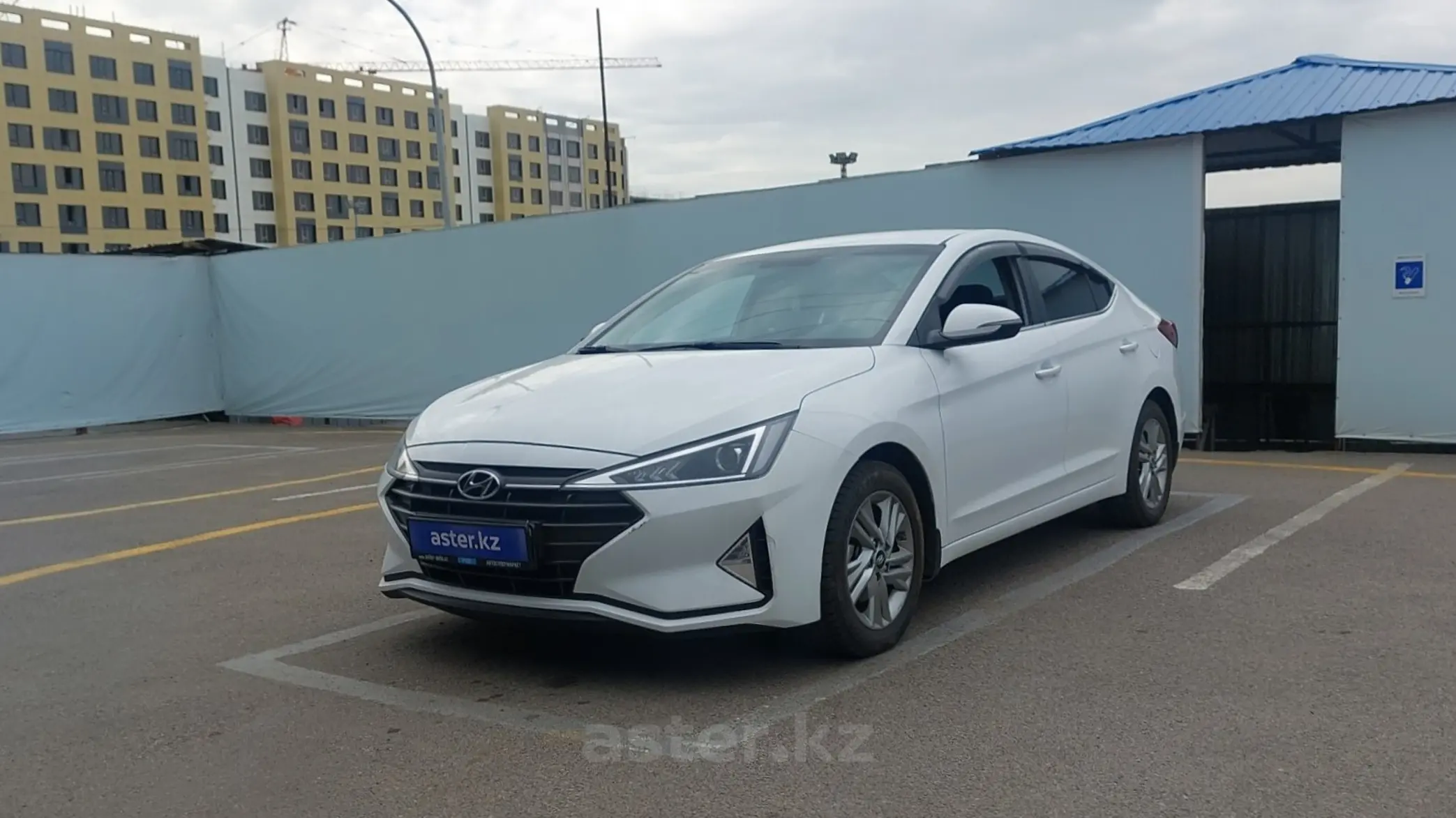 Hyundai Elantra 2019