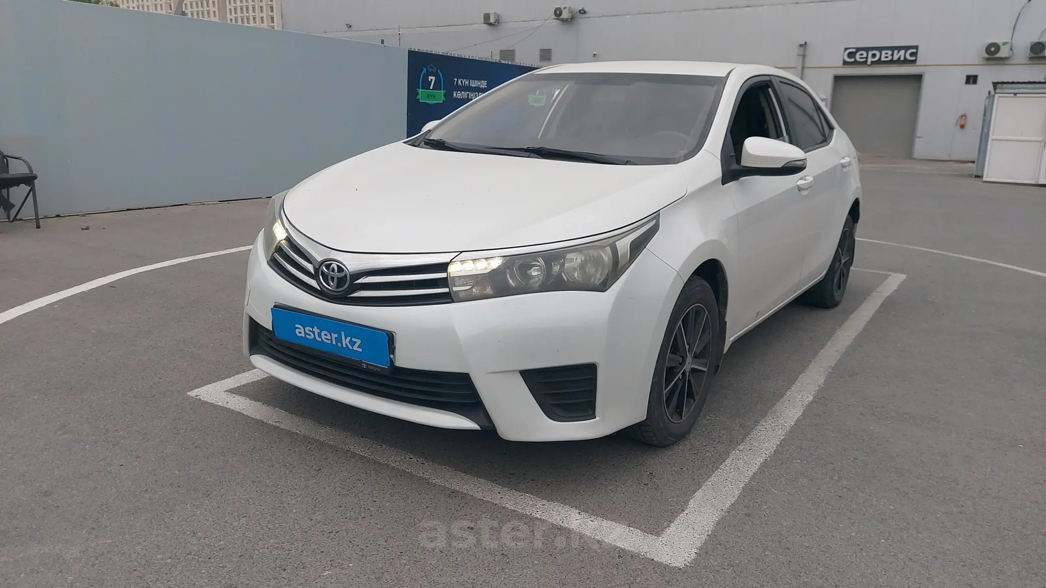 Toyota Corolla 2013