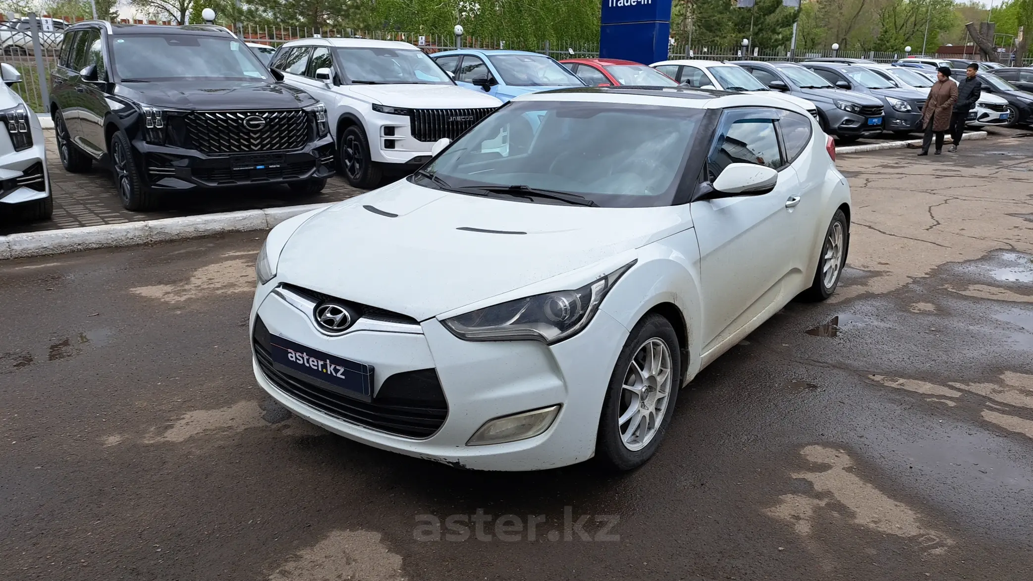 Hyundai Veloster 2012