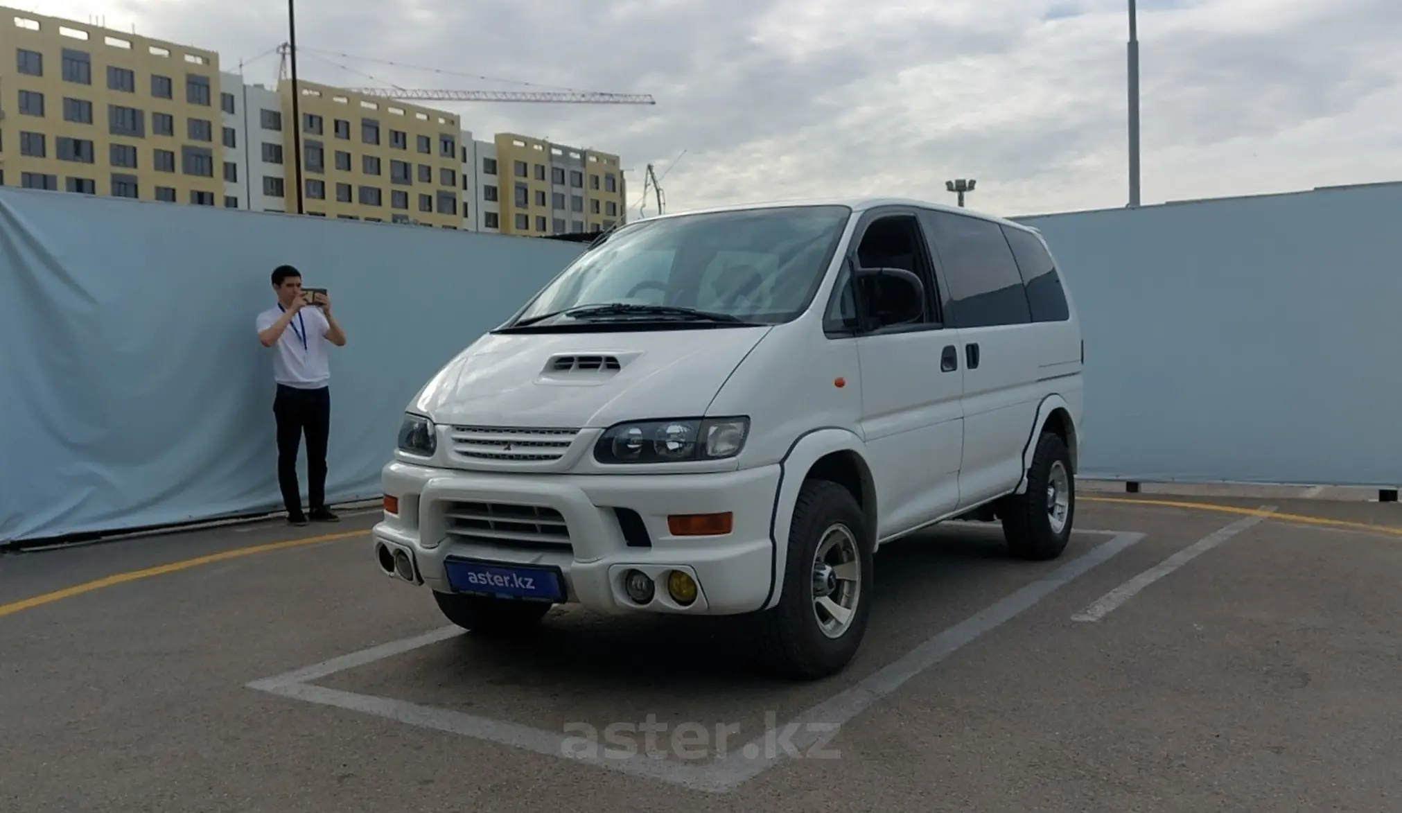 Mitsubishi Delica 1997