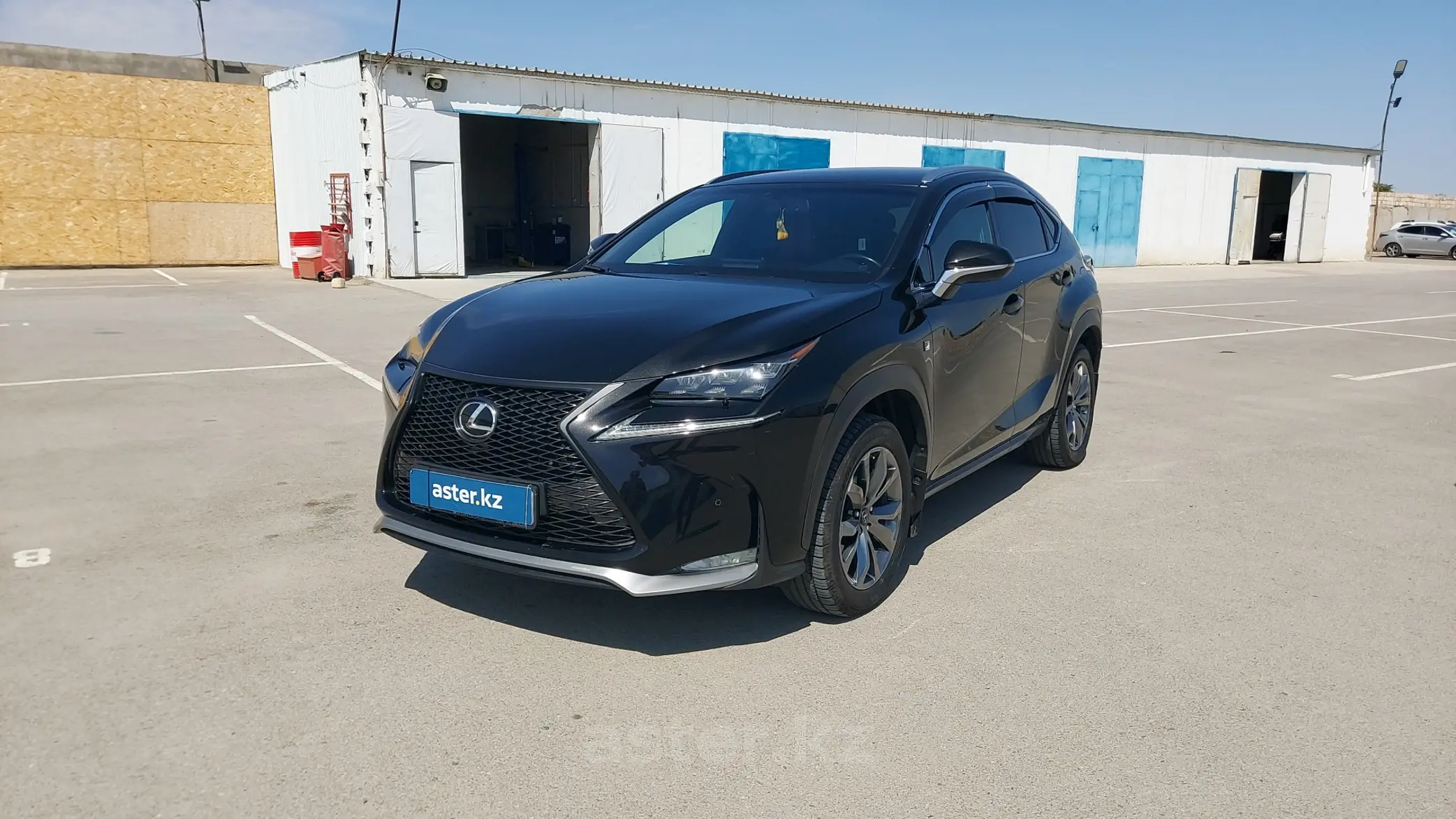 Lexus NX 2015