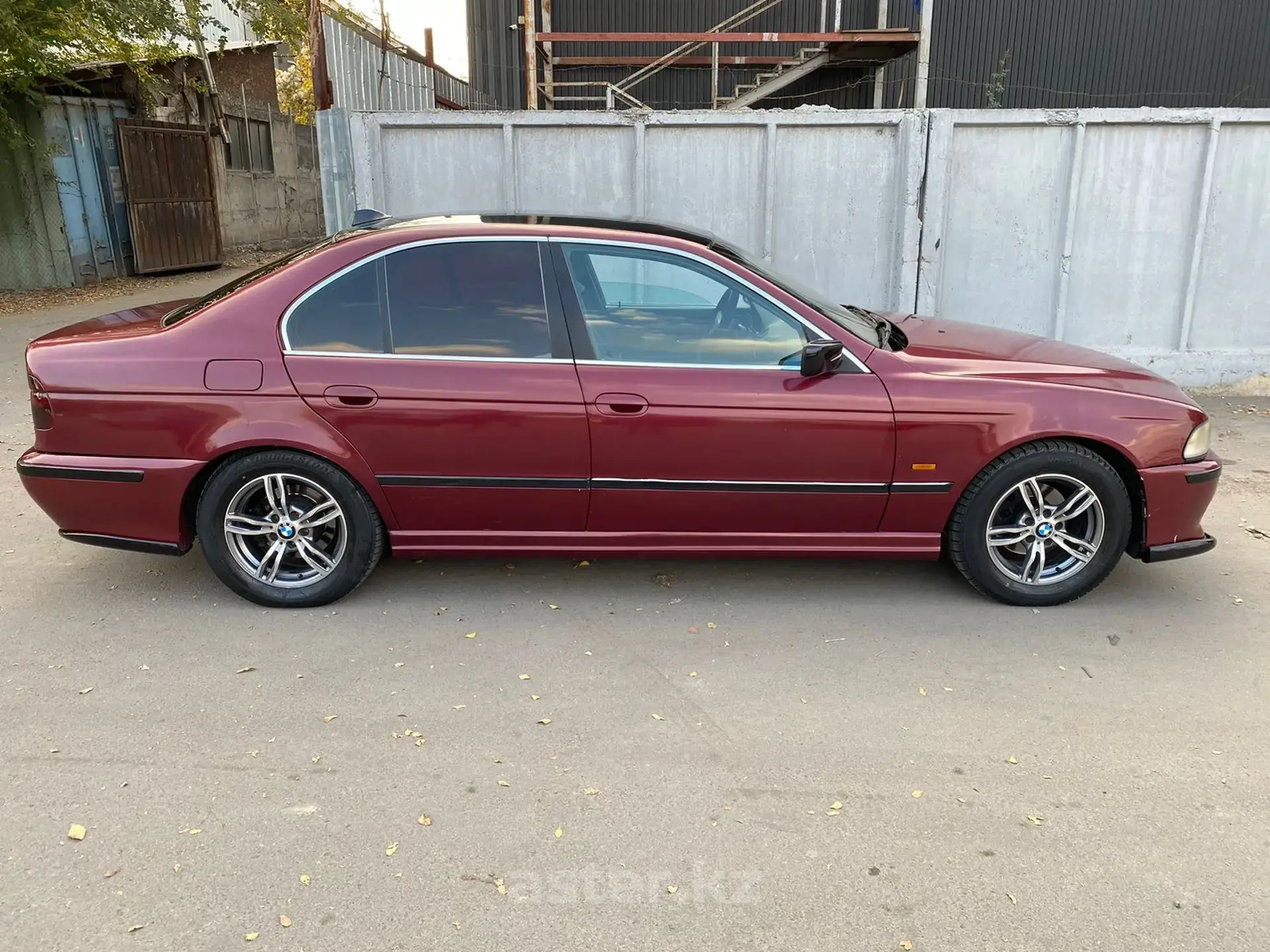 BMW 5 серии 1996