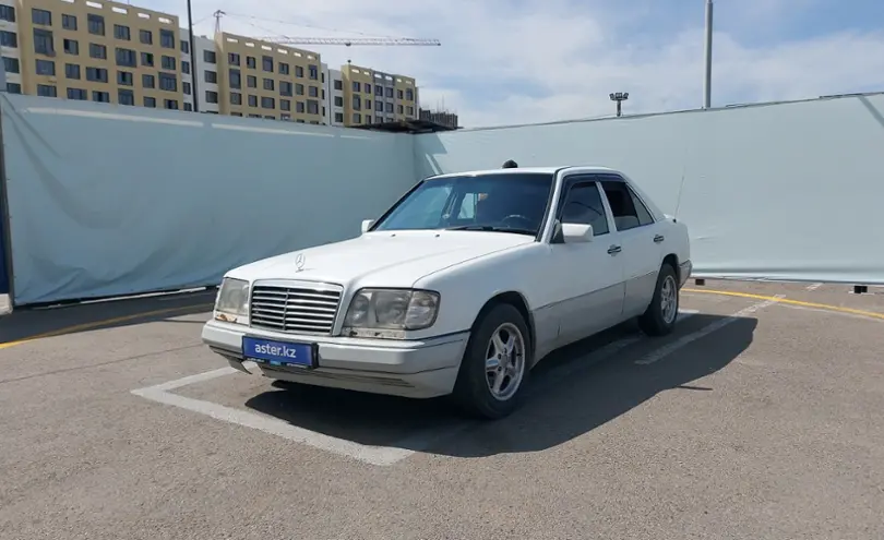 Mercedes-Benz E-Класс 1994 года за 2 000 000 тг. в Алматы