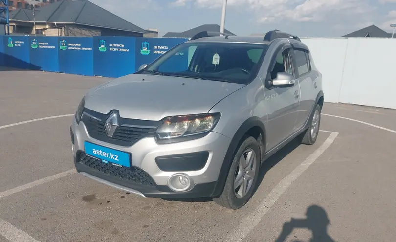 Renault Sandero 2017 года за 6 000 000 тг. в Шымкент