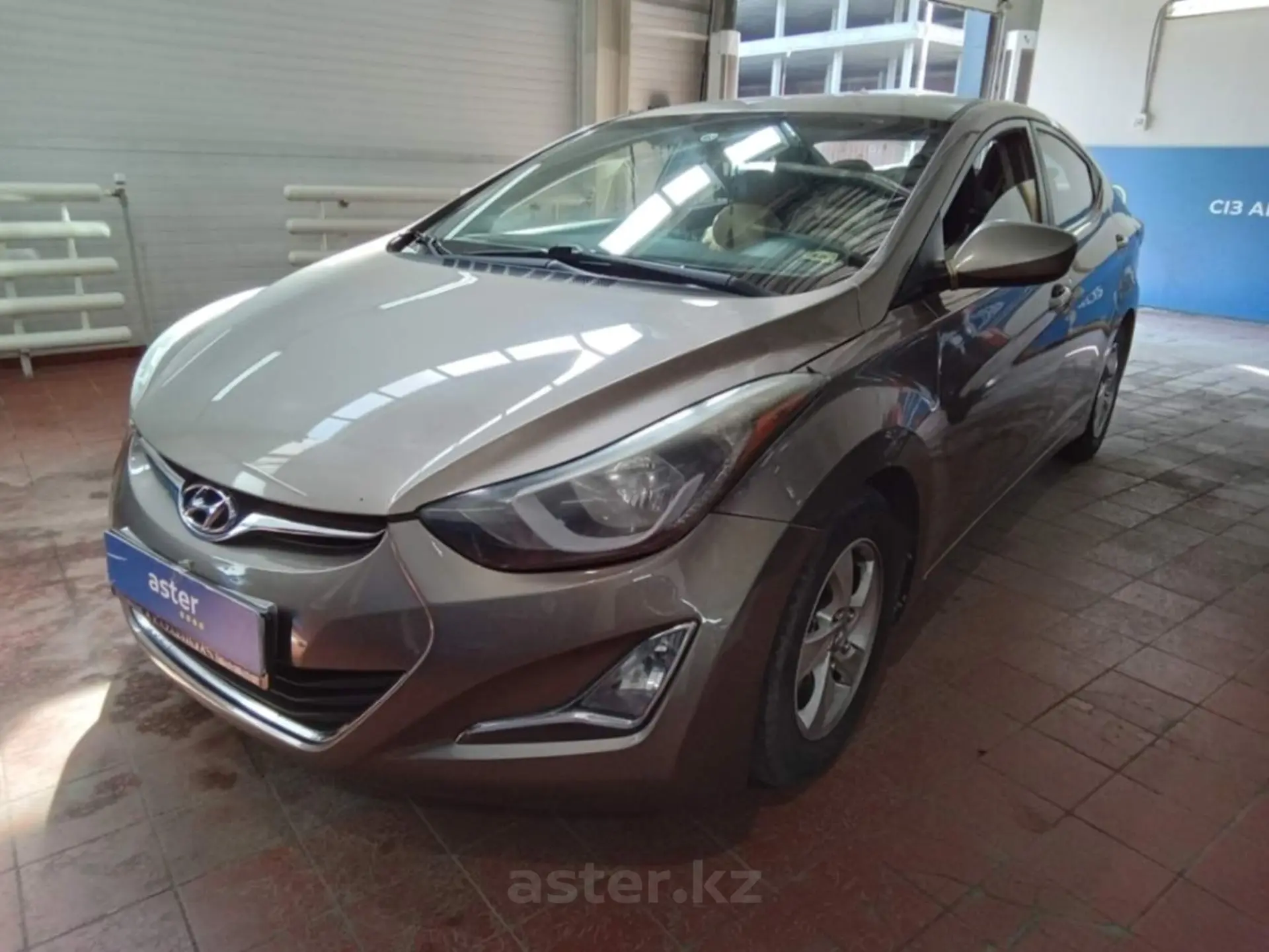 Hyundai Elantra 2015