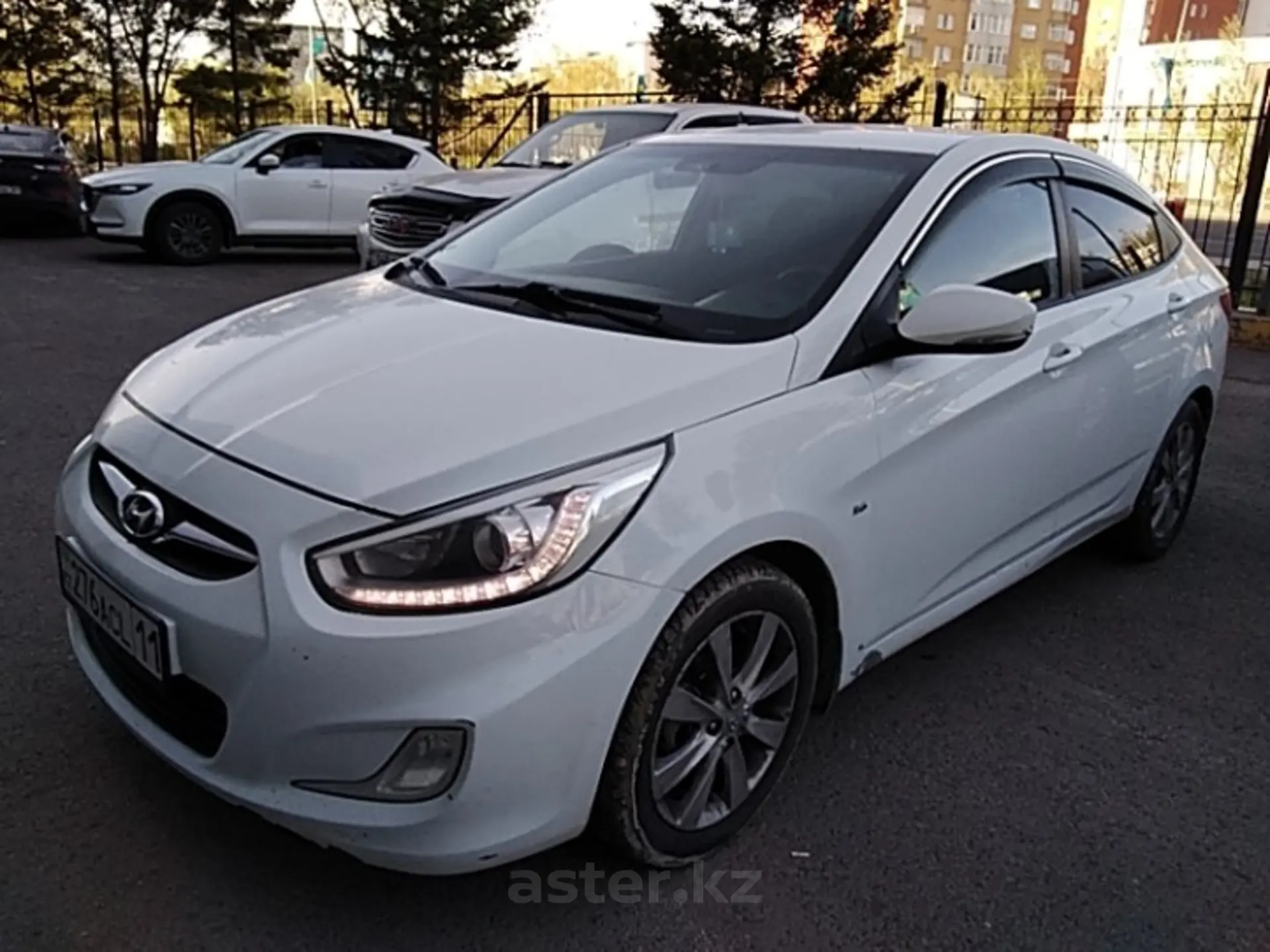 Hyundai Accent 2013