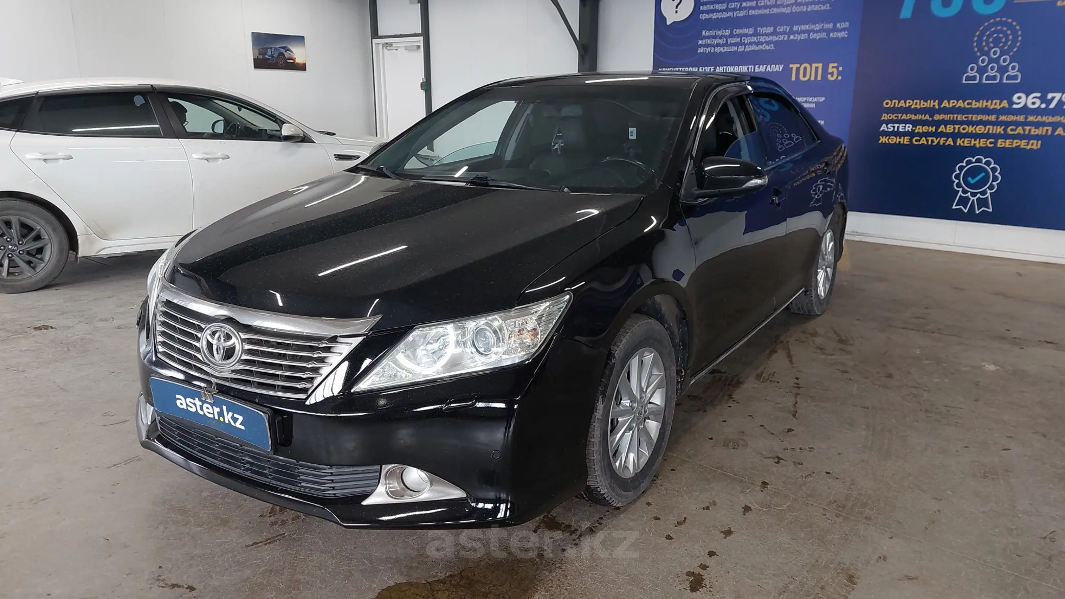 Toyota Camry 2014