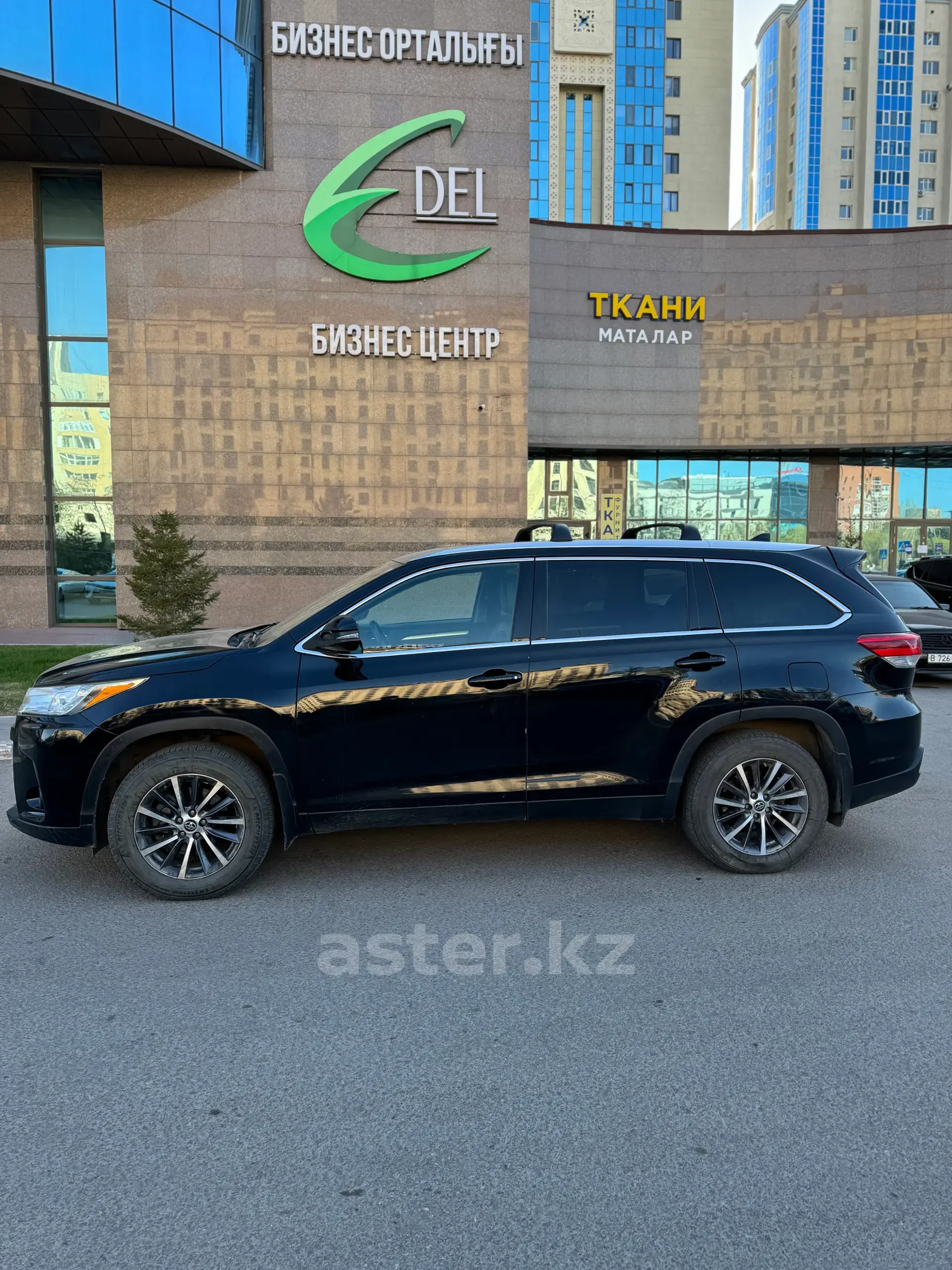 Toyota Highlander 2019