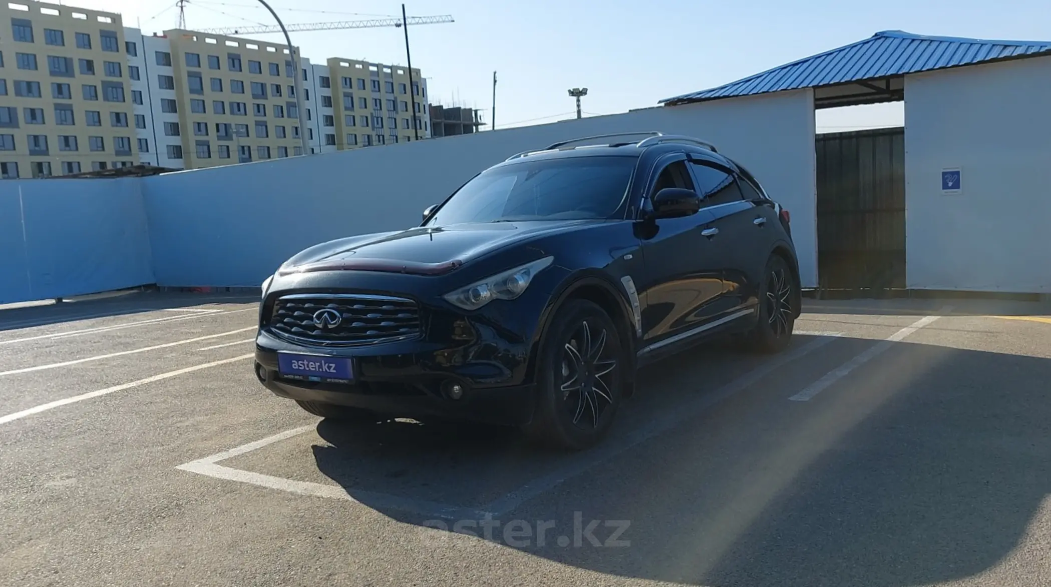 Infiniti FX 2010